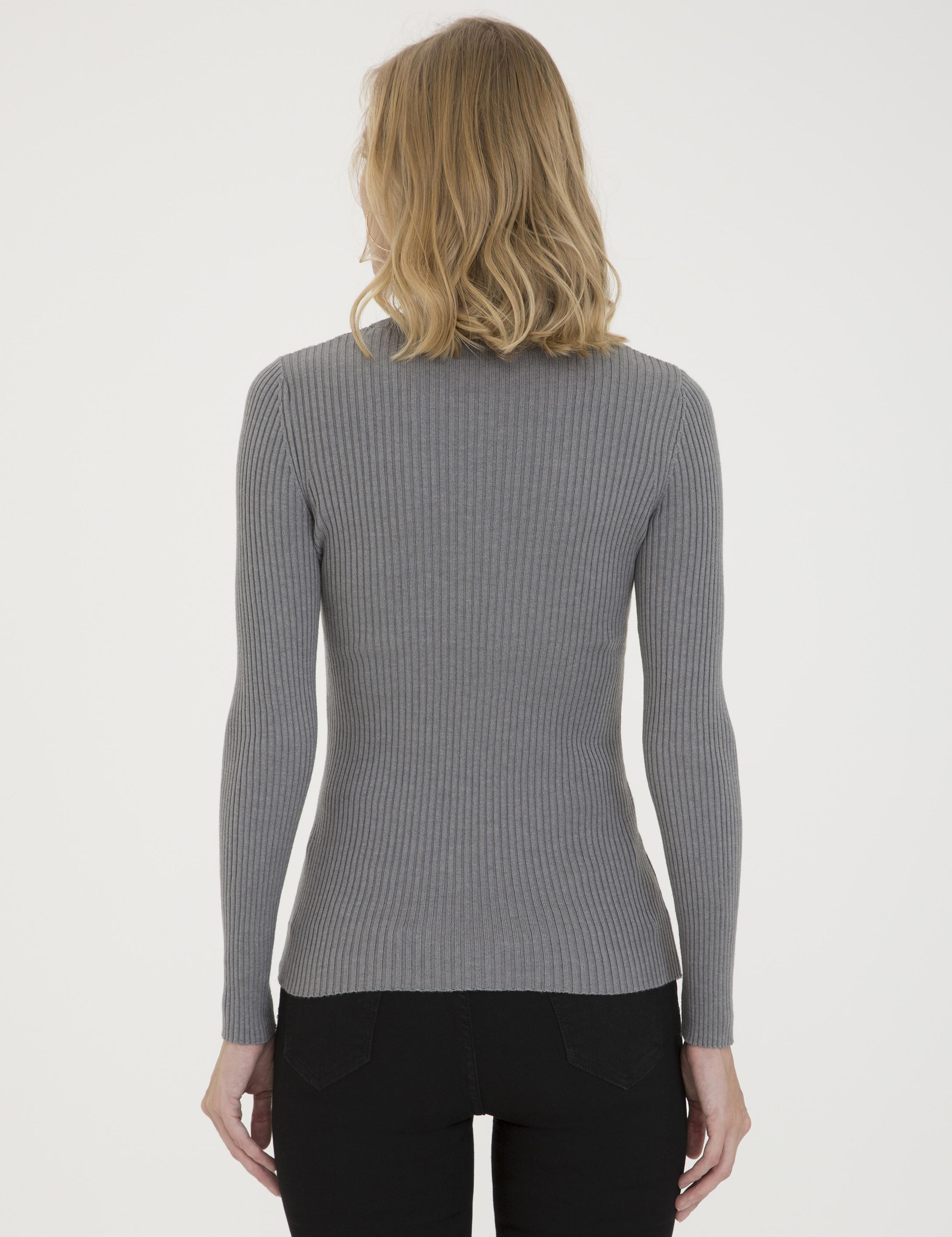 Açık Gri Slim Fit Bisiklet Yaka Kazak