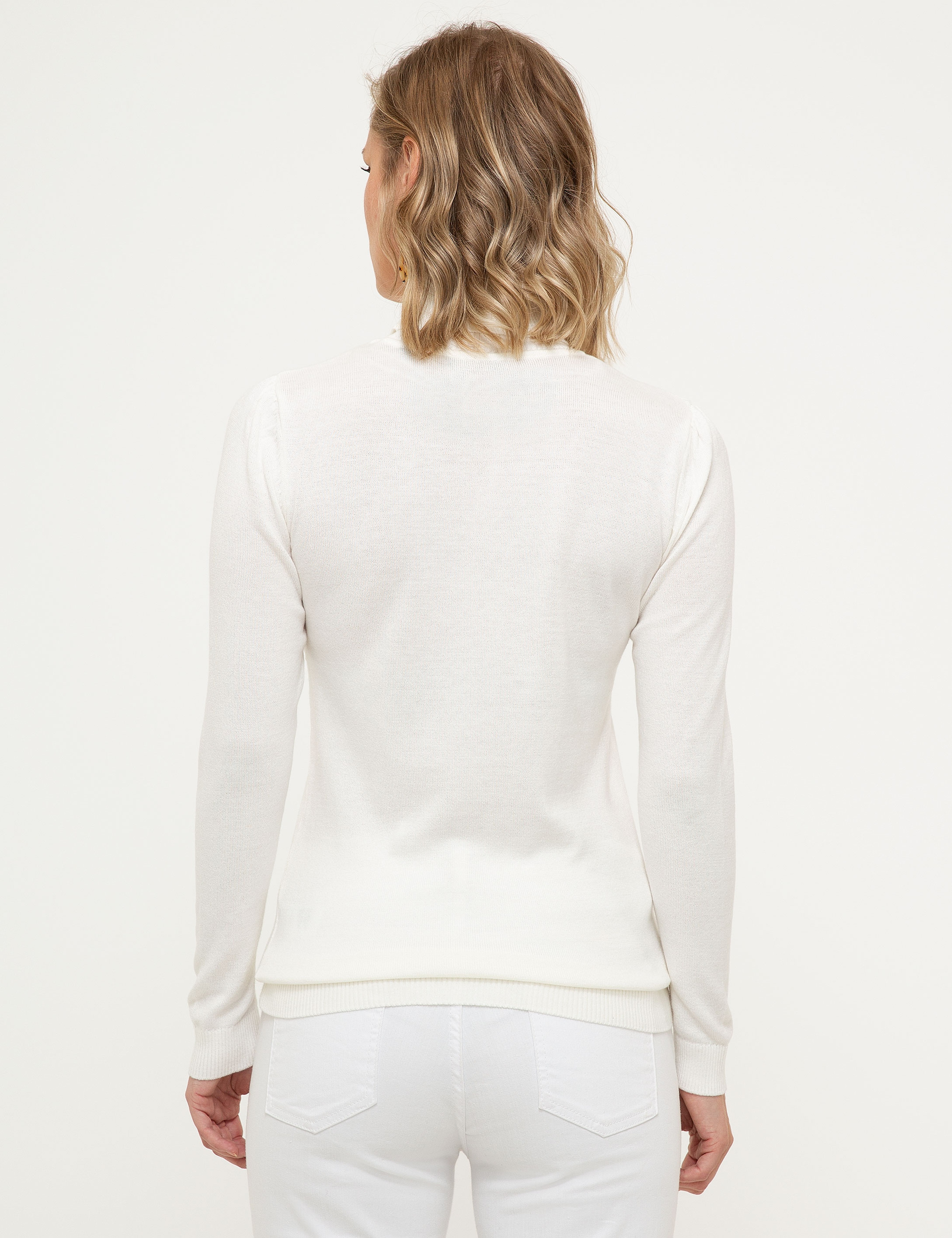 Ekru Slim Fit Balıkçı Yaka Triko Kazak