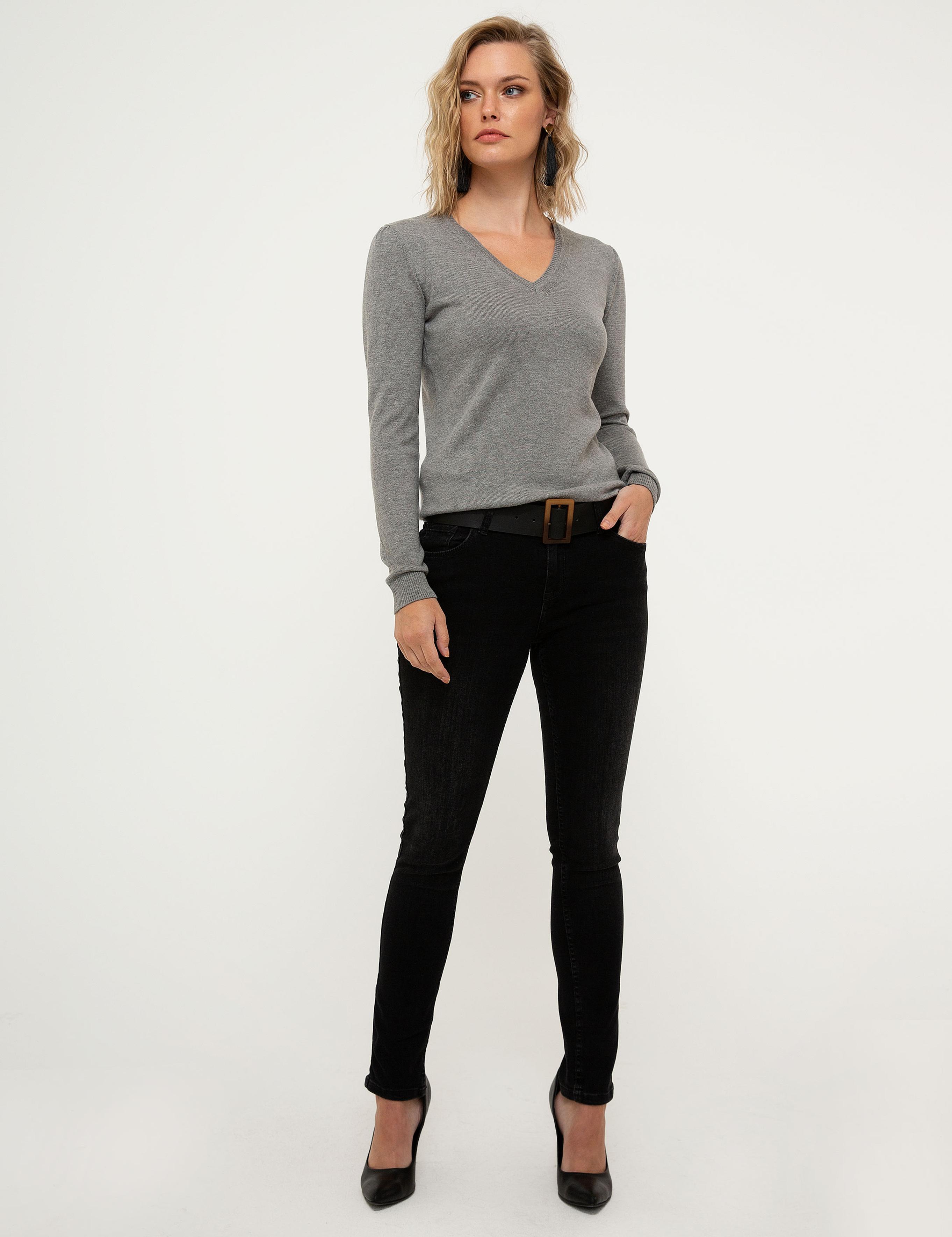 Açık Gri Slim Fit V Yaka Kazak