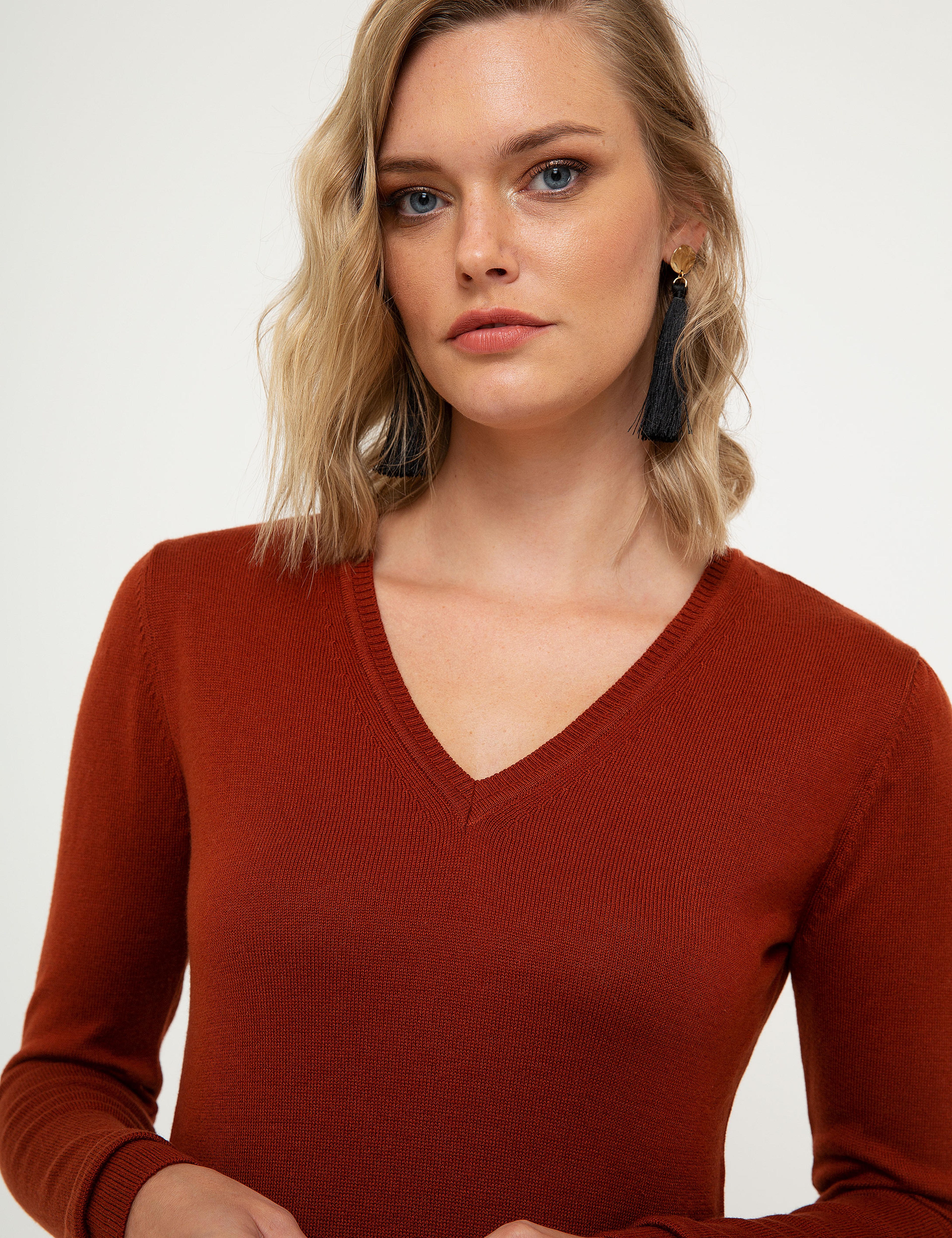Kiremit Slim Fit V Yaka Kazak - Image 1
