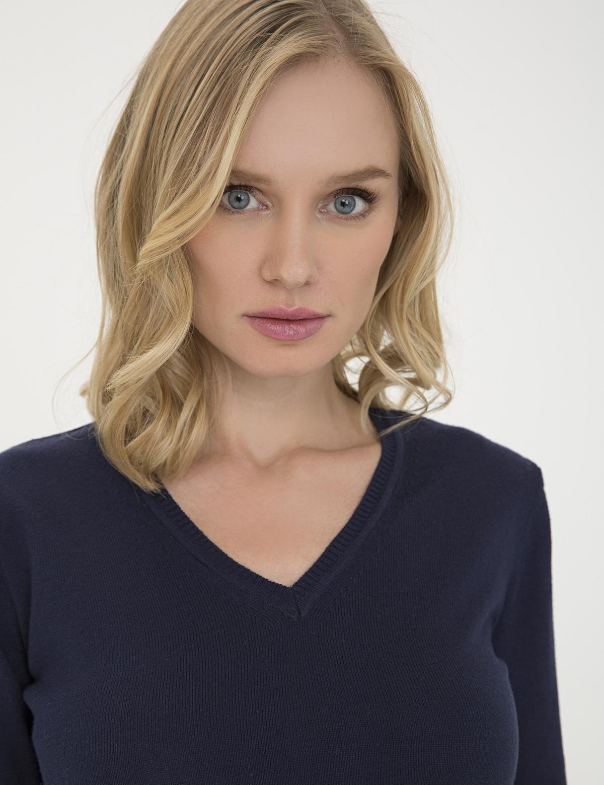 Lacivert Slim Fit V Yaka Kazak - 50210425016