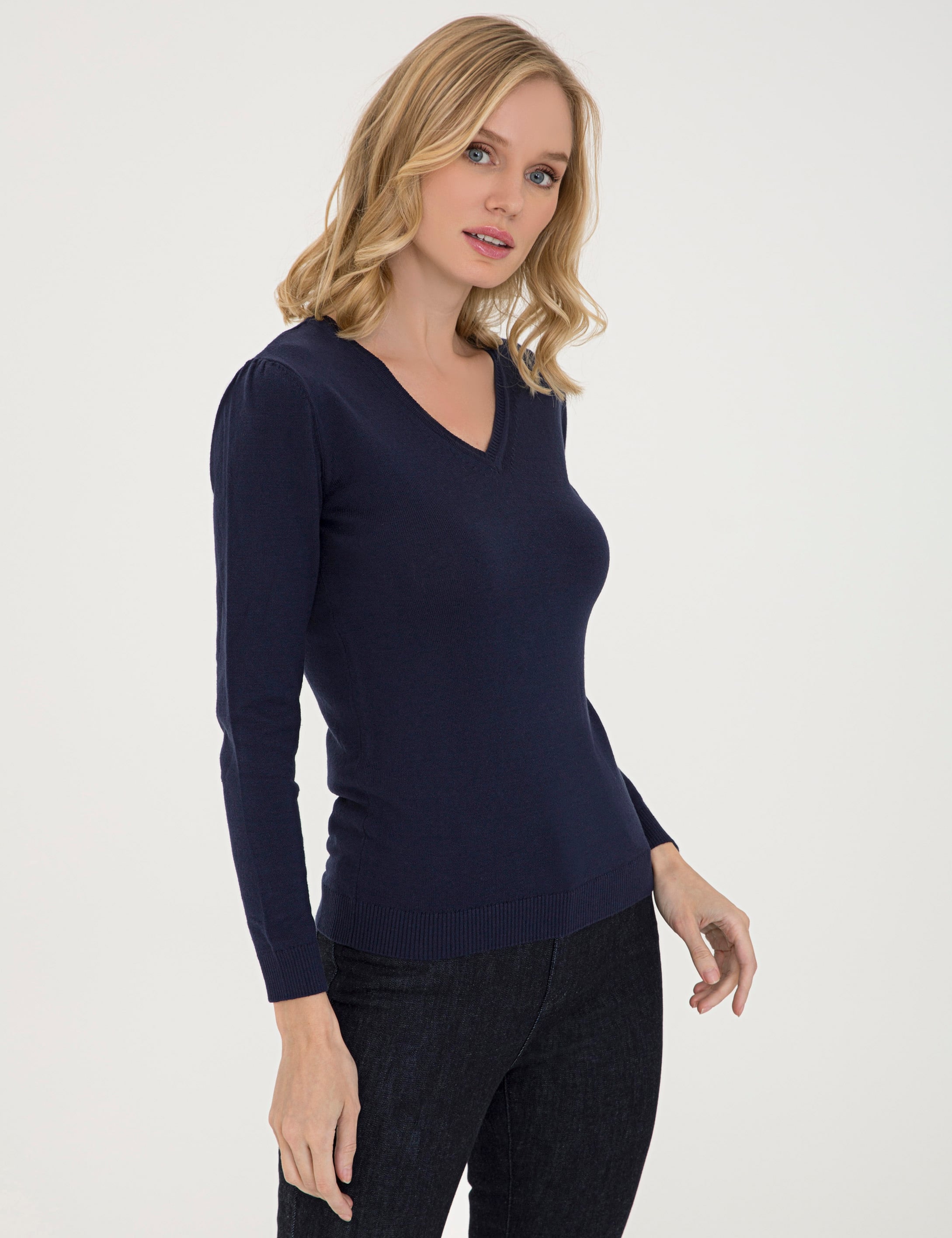 Lacivert Slim Fit V Yaka Kazak
