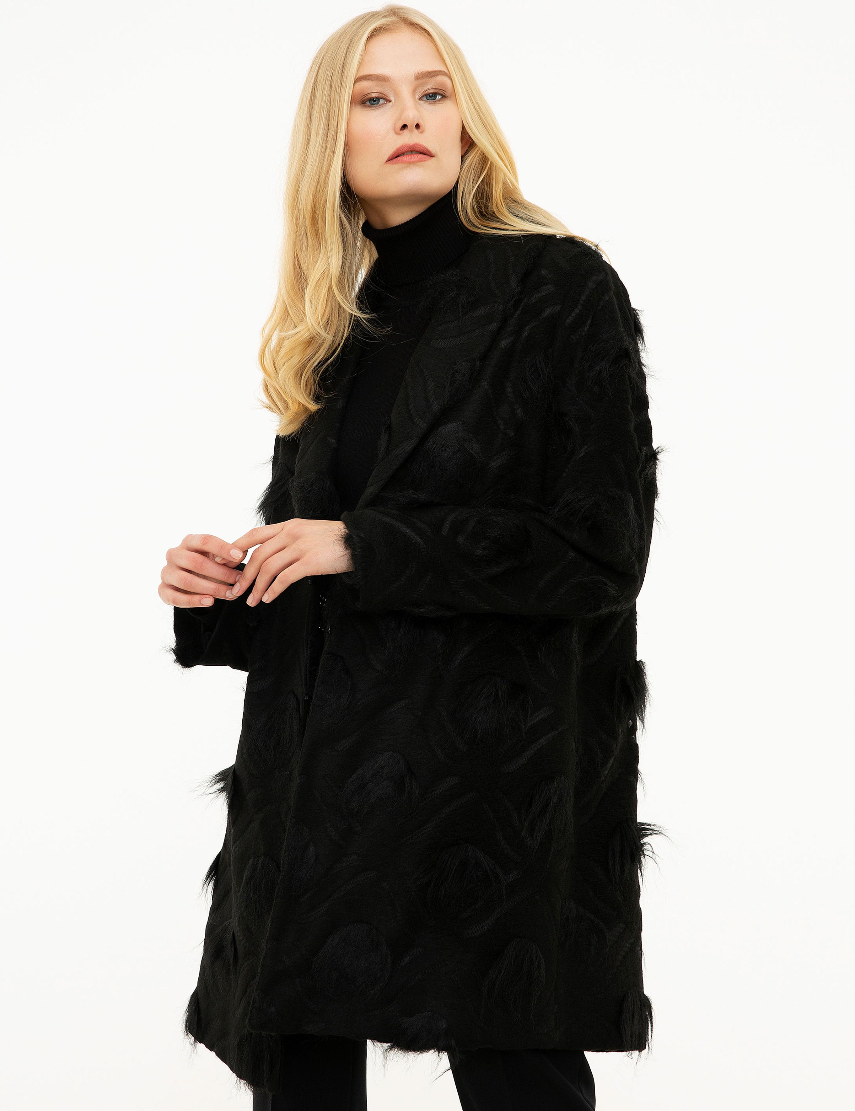 Siyah Standart Fit Kaban