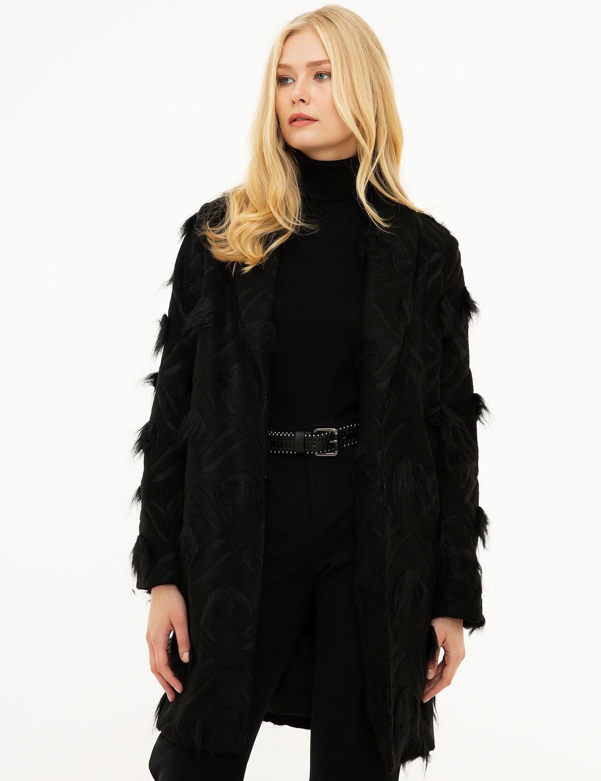 Siyah Standart Fit Kaban