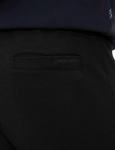 Siyah Standart Fit Eşofman Altı - 50213160011