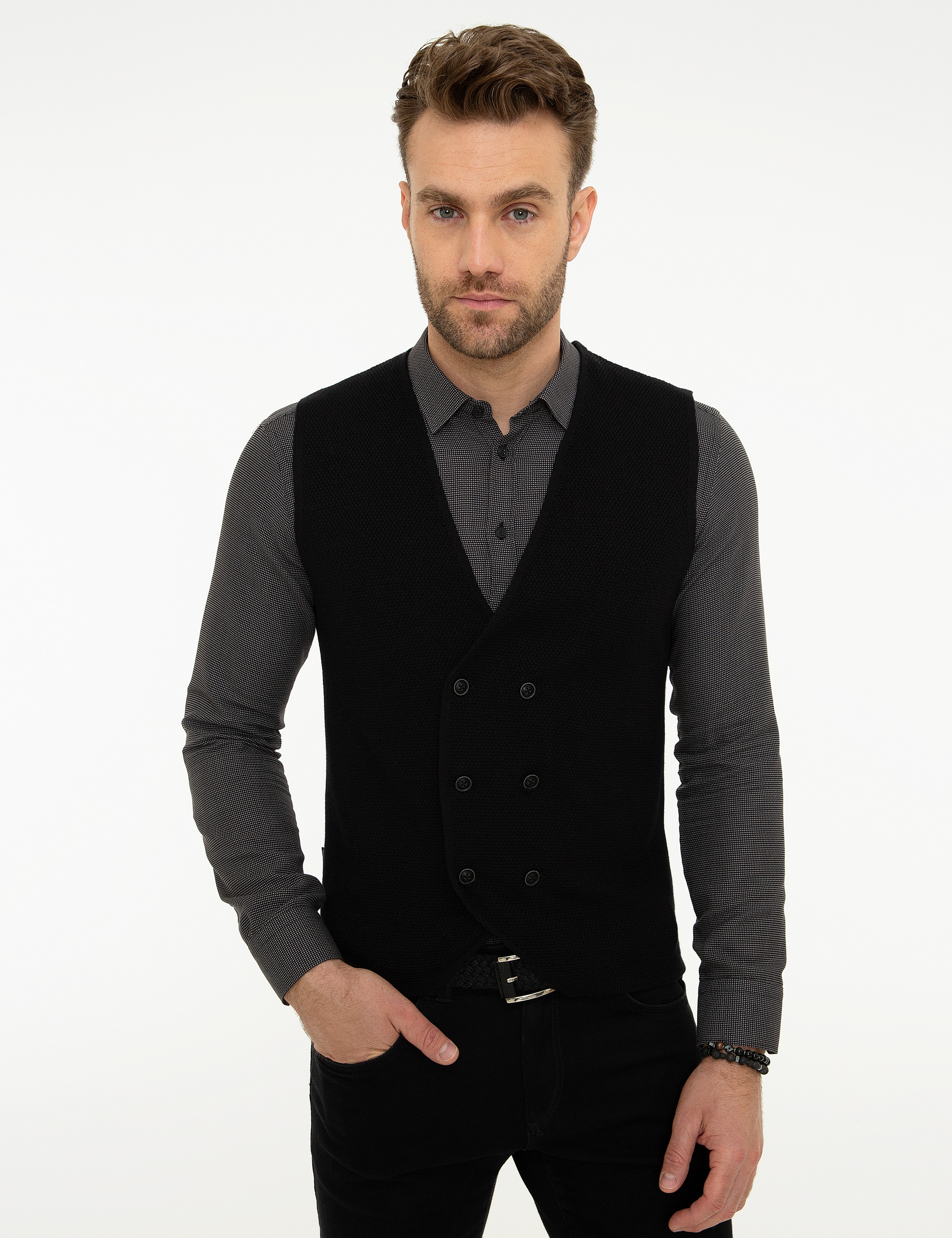 Siyah Slim Fit Triko Yelek - Image 1