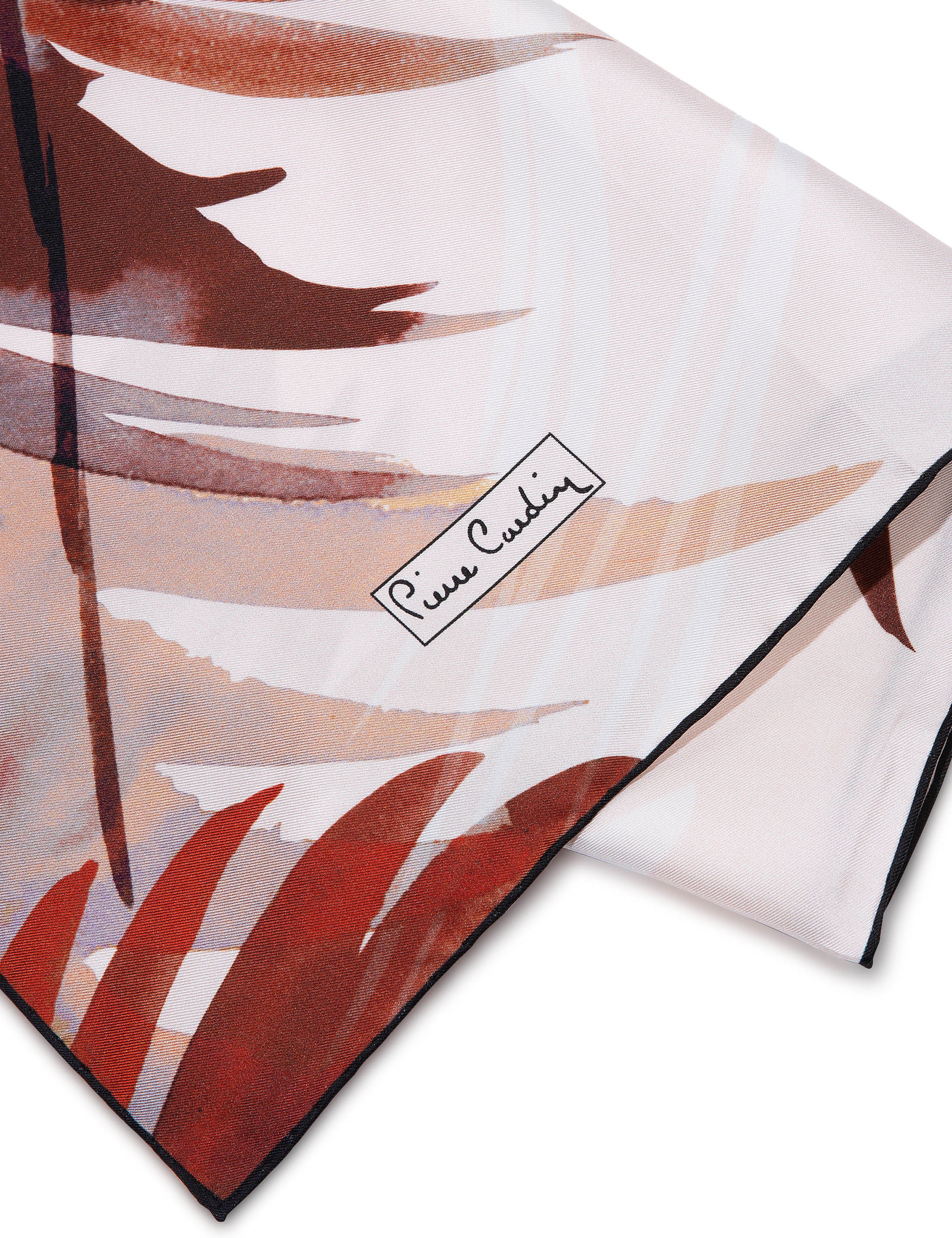 Eşarp Şal