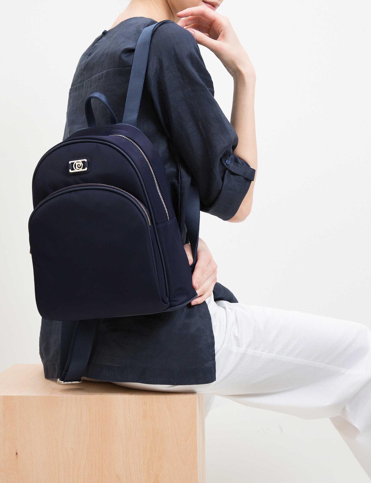 Kadın Sırt Çantası