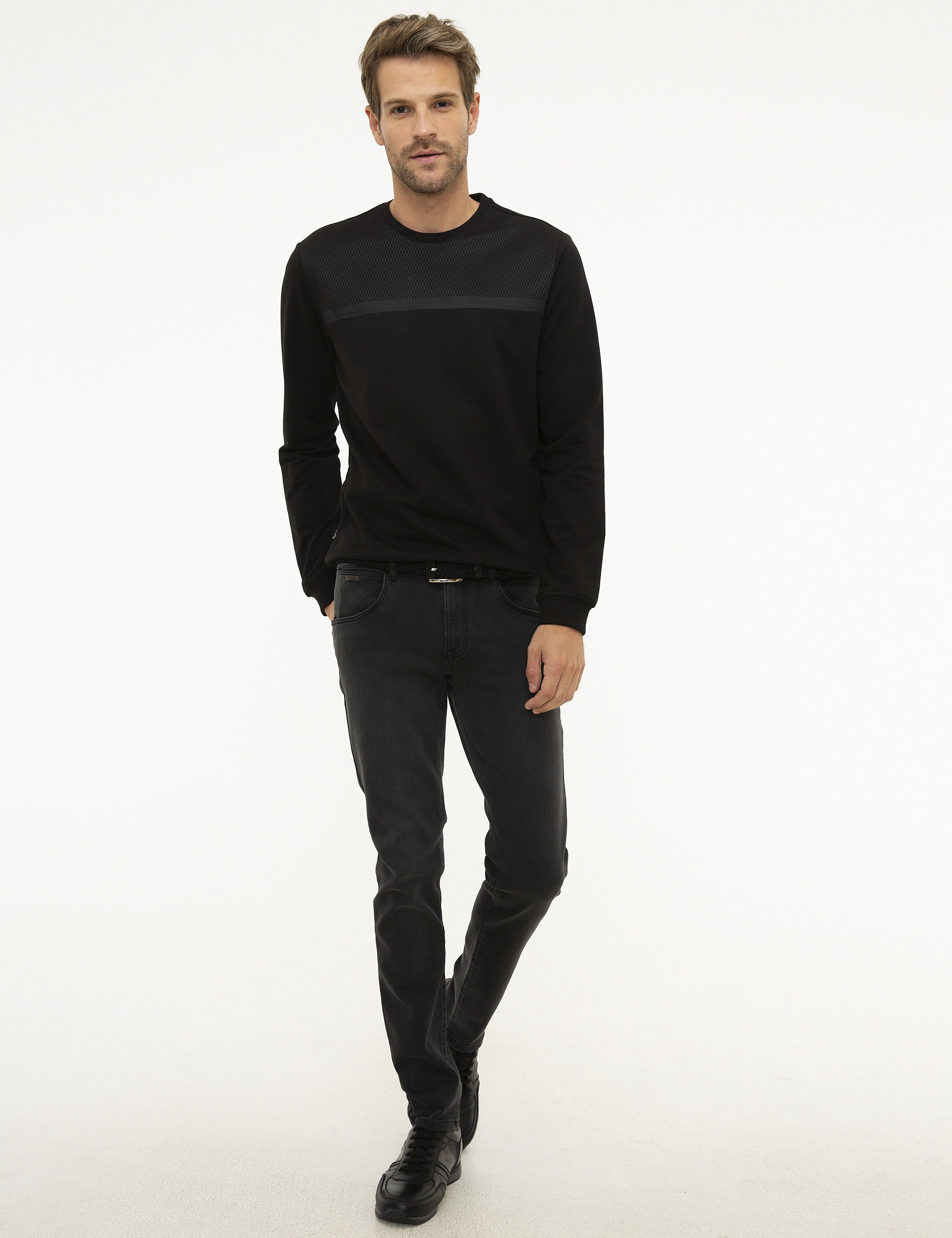 Siyah Standart Fit Bisiklet Yaka Sweatshirt - Image 5