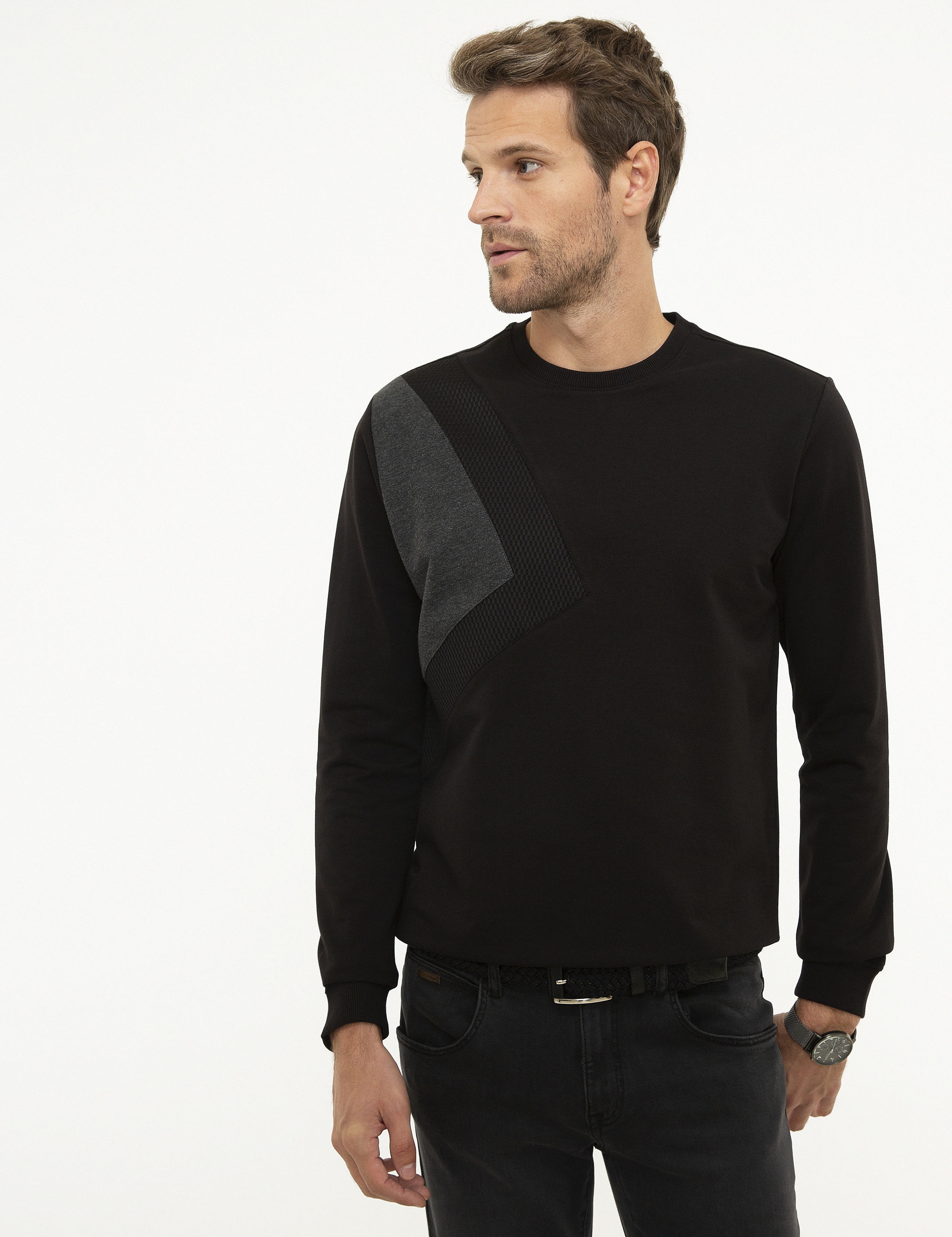 Siyah Standart Fit Sweatshirt - Image 1