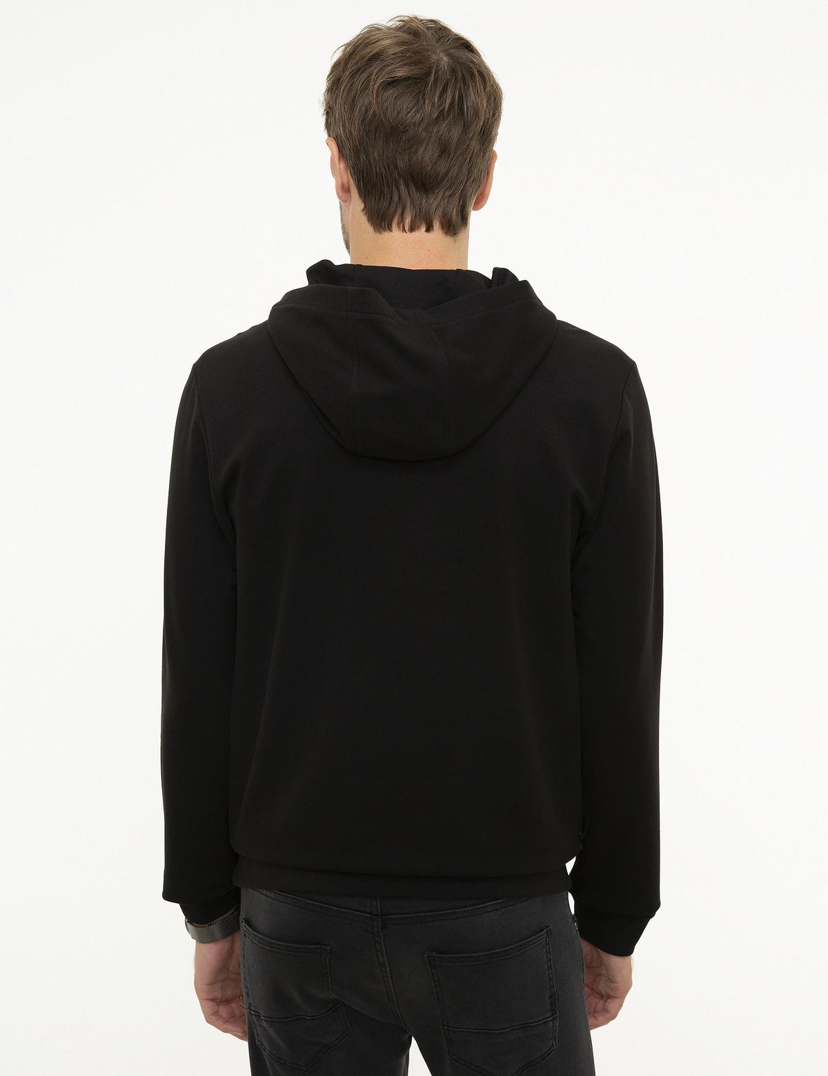 Siyah Standart Fit Sweatshirt - 50219247003