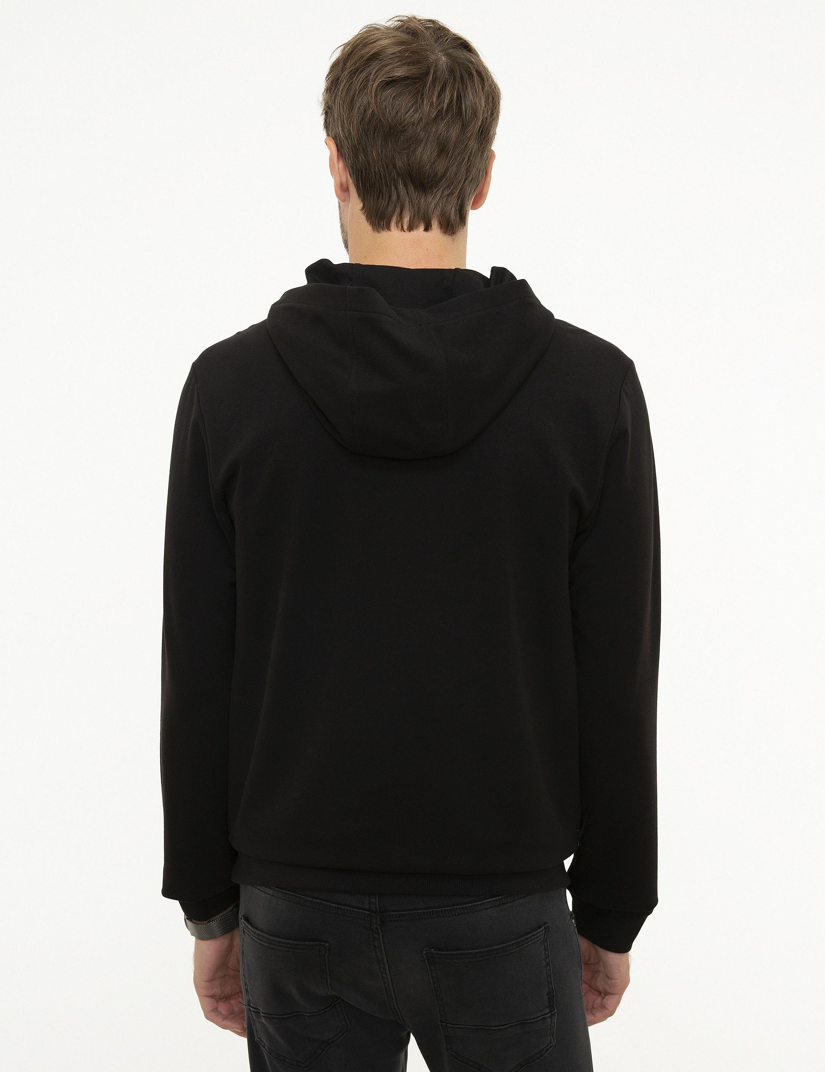 Siyah Standart Fit Sweatshirt