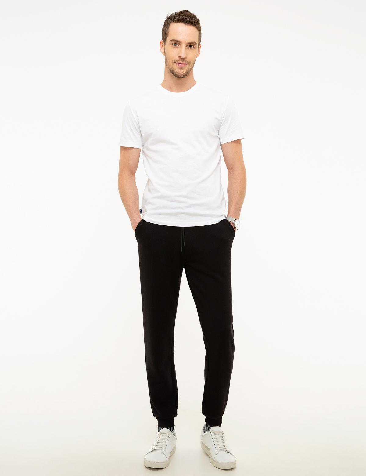 Siyah Standart Fit Eşofman Altı