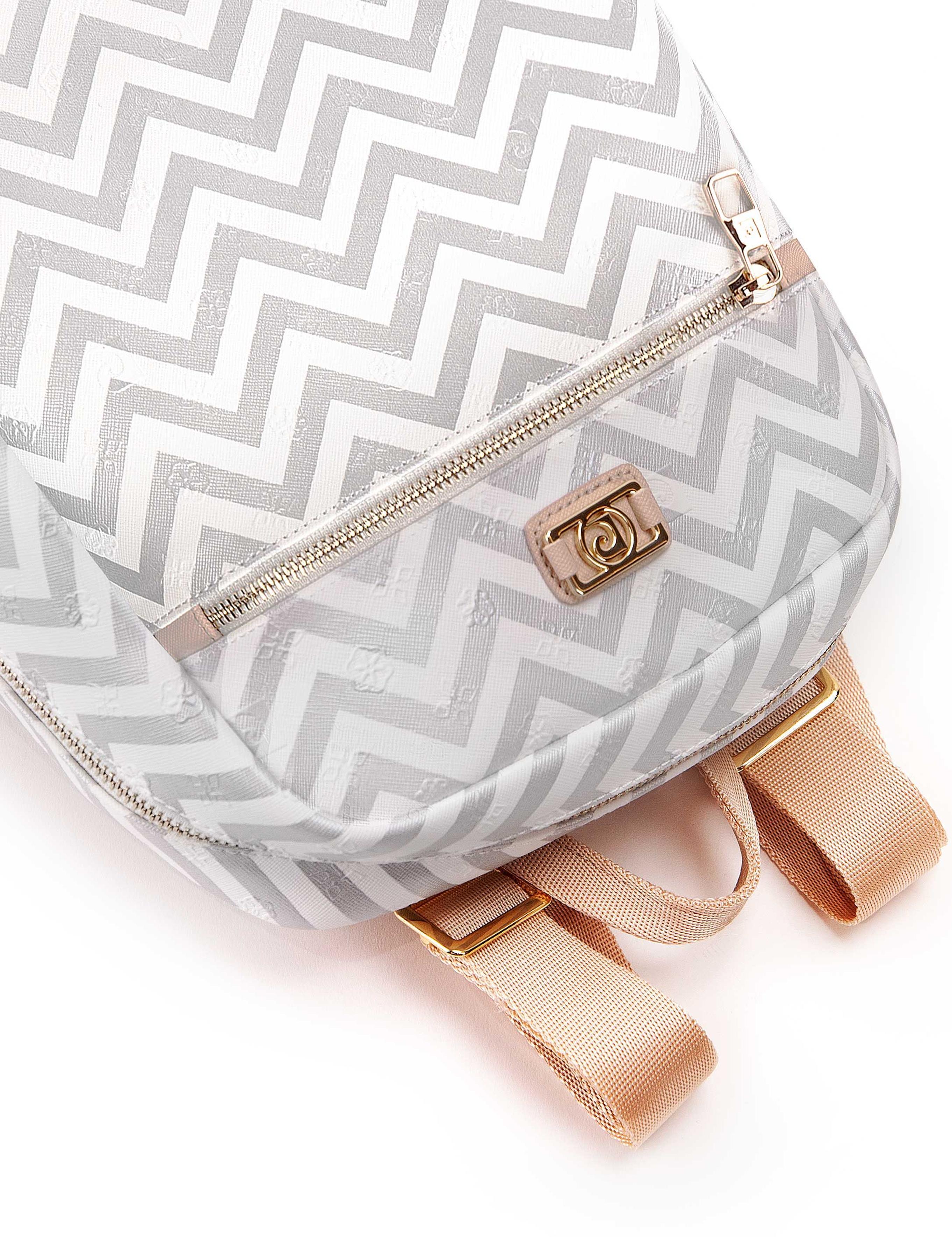 Kadın Sırt Çantası