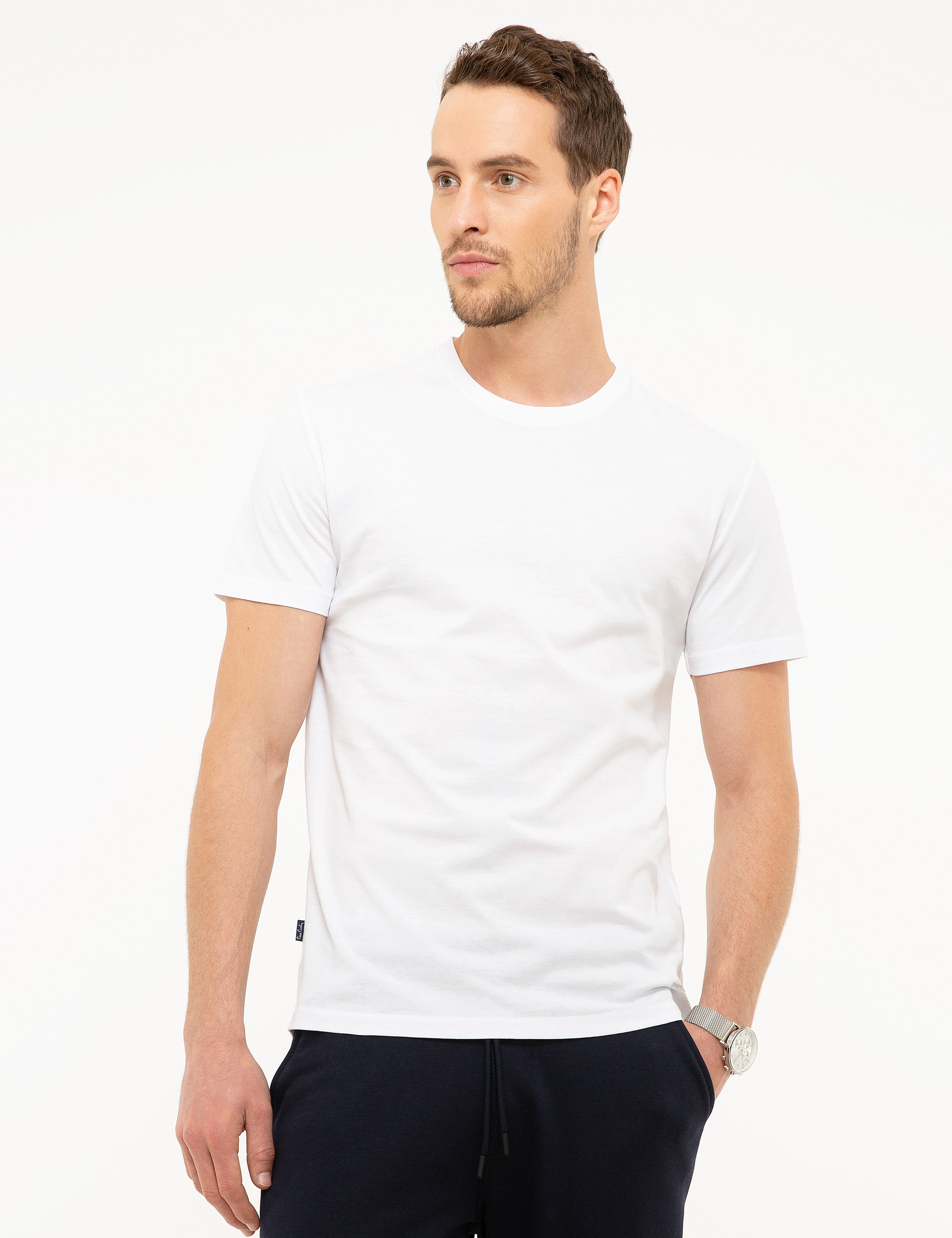 Beyaz Slim Fit Bisiklet Yaka Basic Tişört