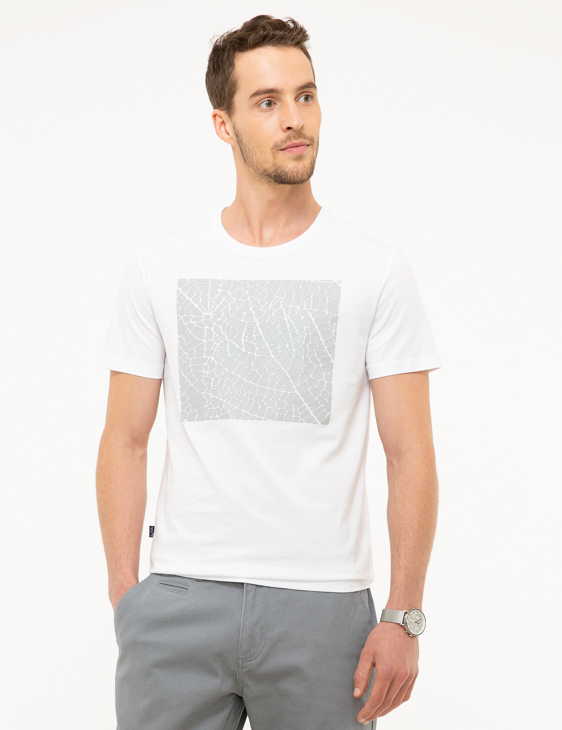 Beyaz Slim Fit Bisiklet Yaka T-Shirt