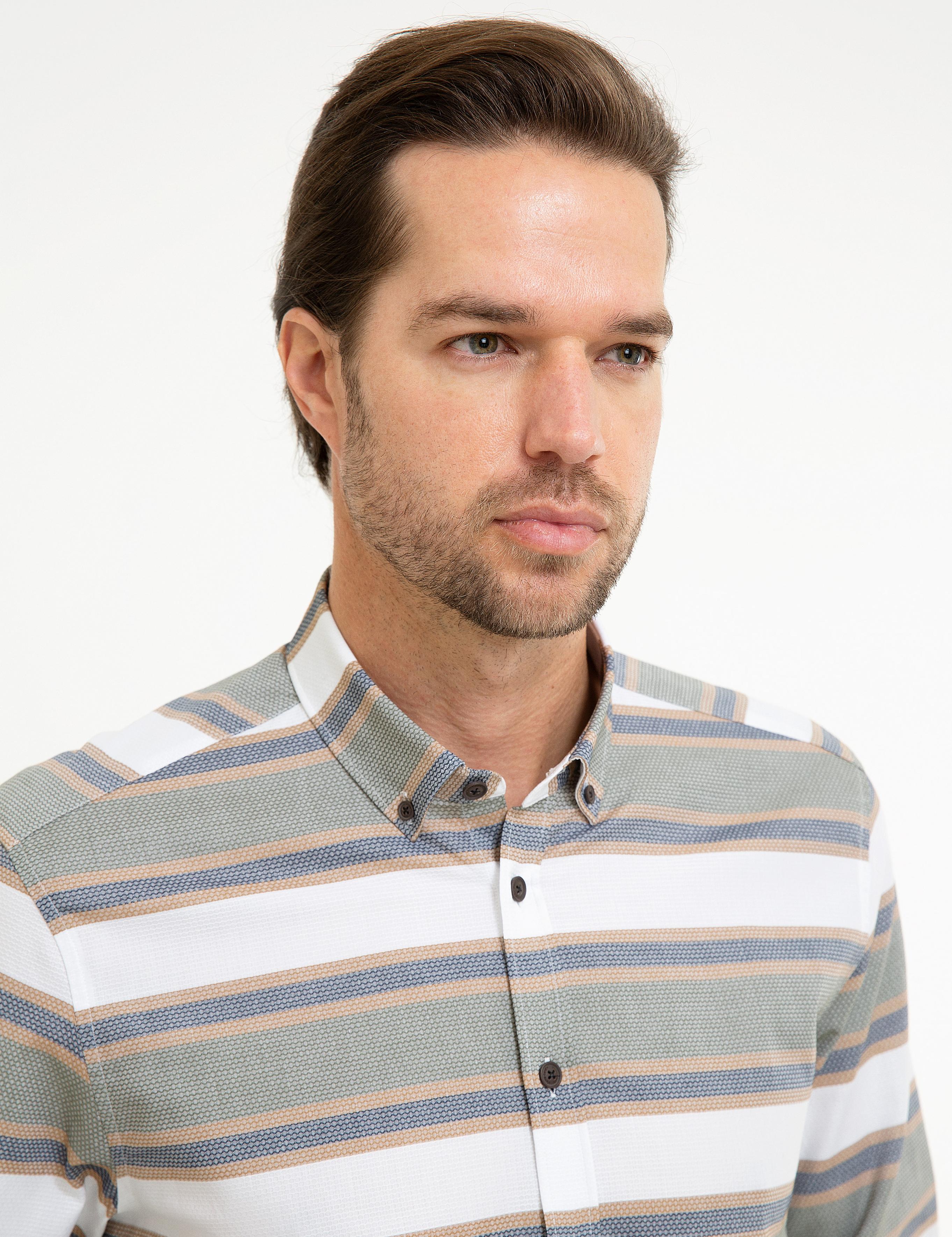 Yeşil Detaylı Slim Fit Gömlek