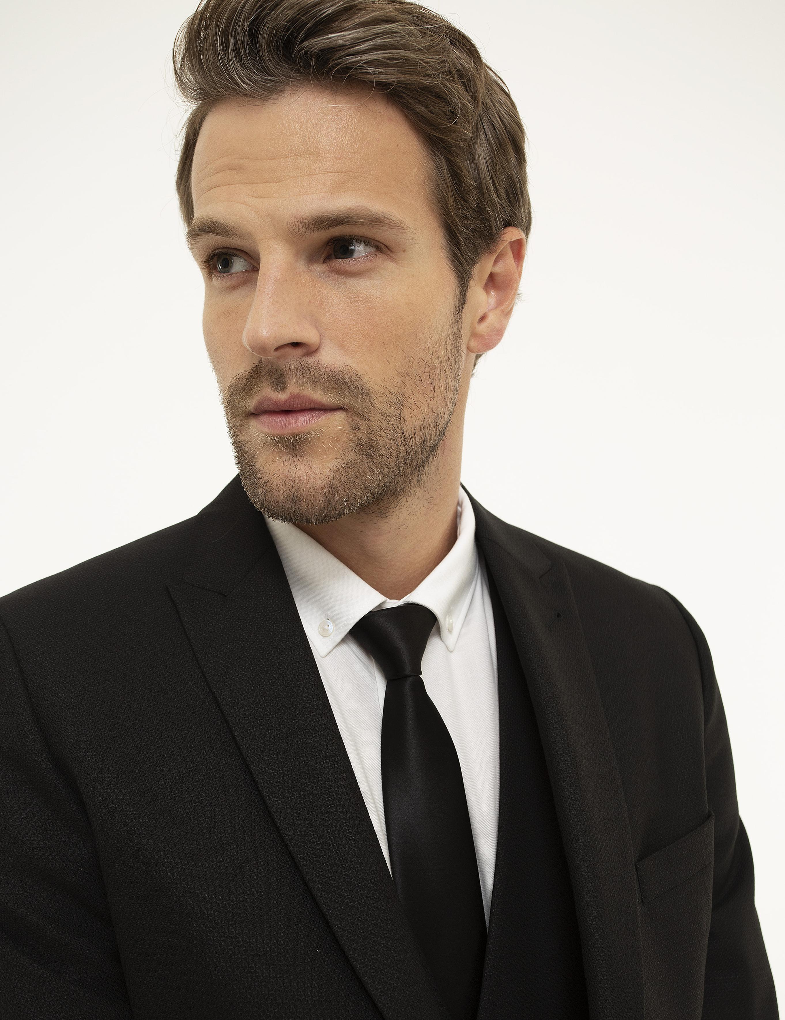 Siyah Ekstra Slim Fit Yelekli Takım Elbise