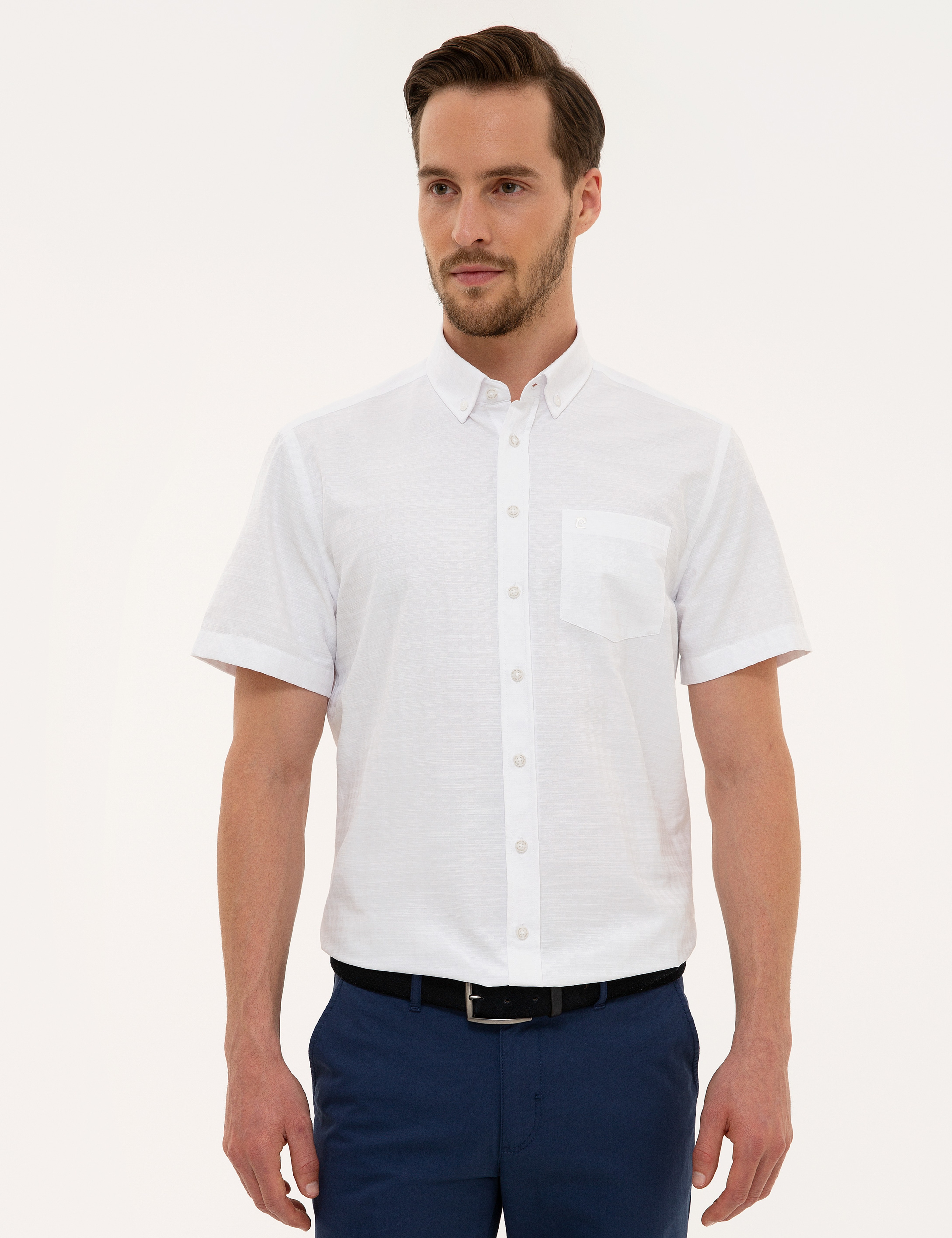 Beyaz Regular Fit Kısa Kollu Gömlek - Image 1