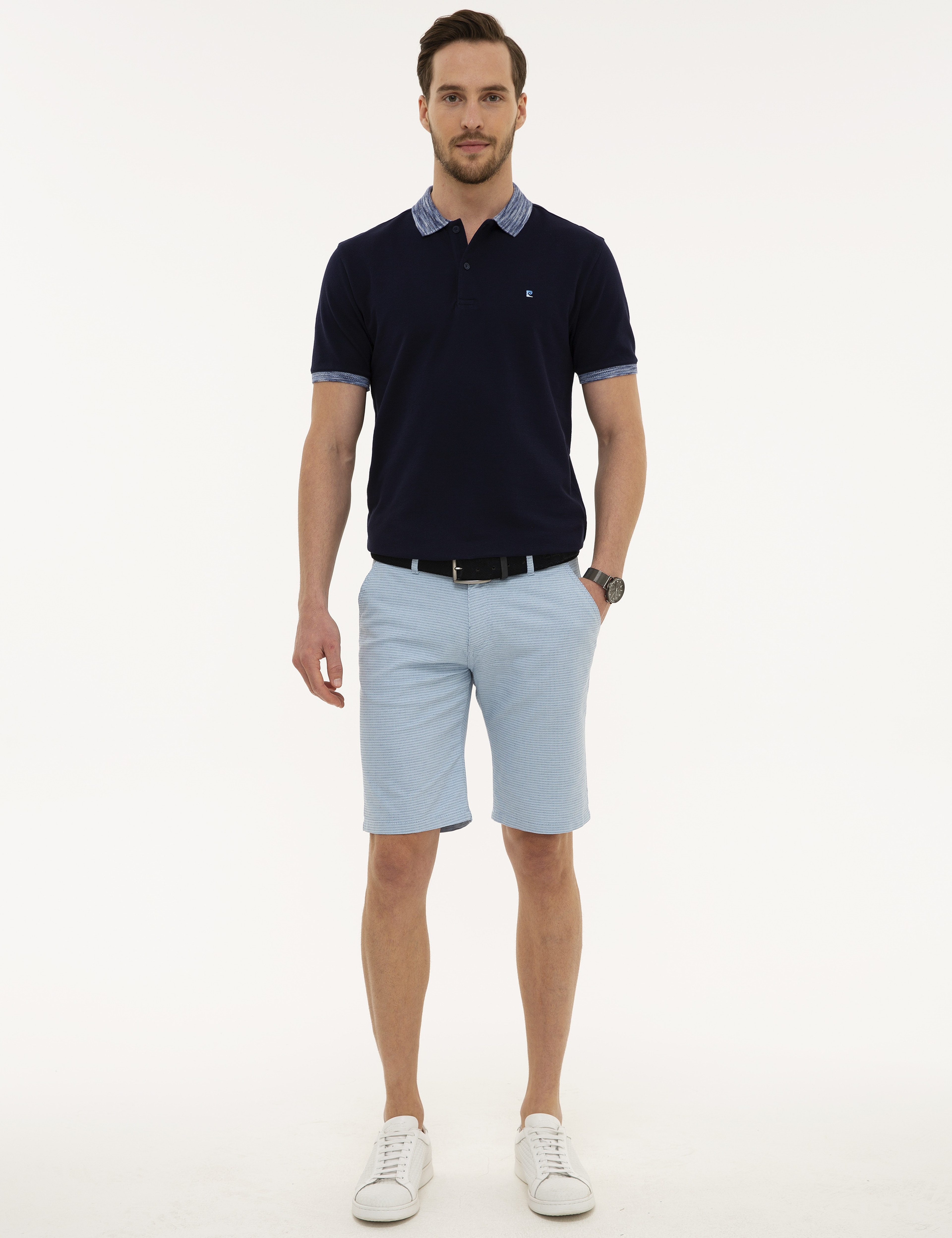 Açık Mavi Standart Fit Bermuda Şort - Image 1