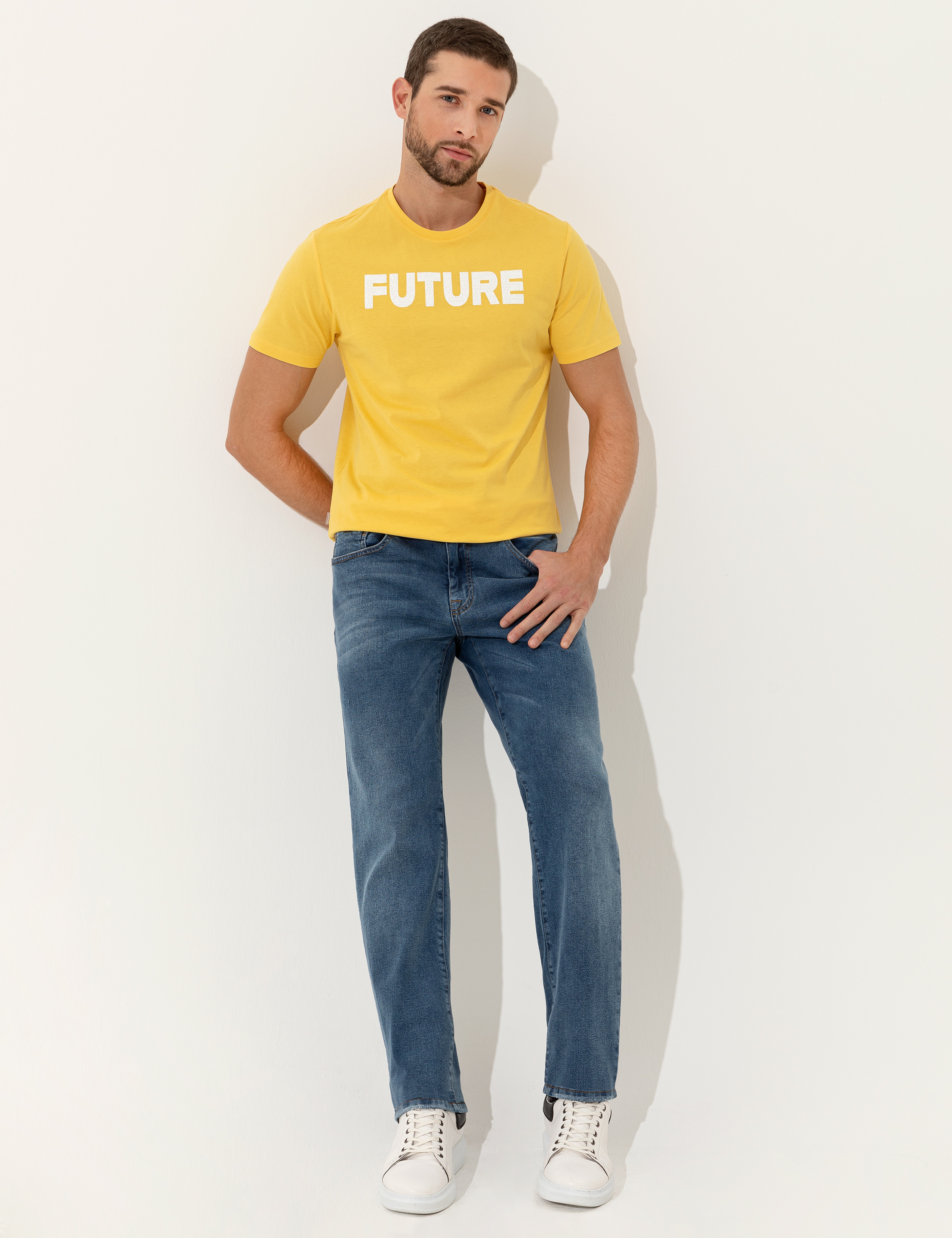 Sarı Slim Fit Baskılı Bisiklet Yaka Tişört