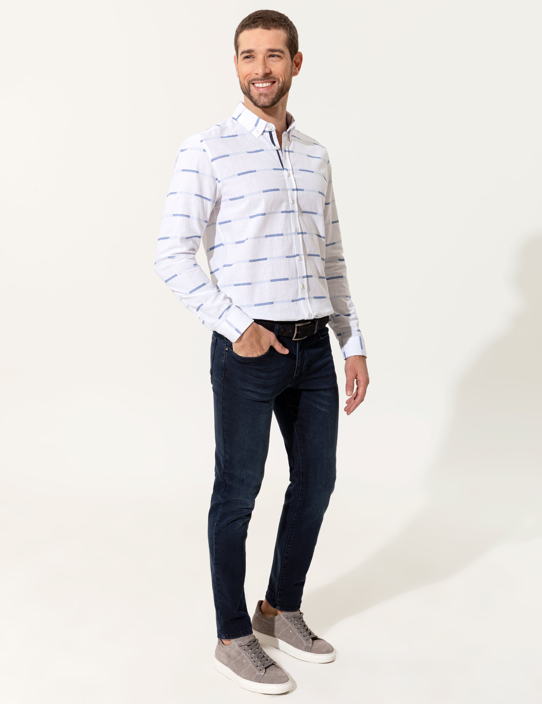 Lacivert Slim Fit Uzun Kollu Gömlek - Image 4
