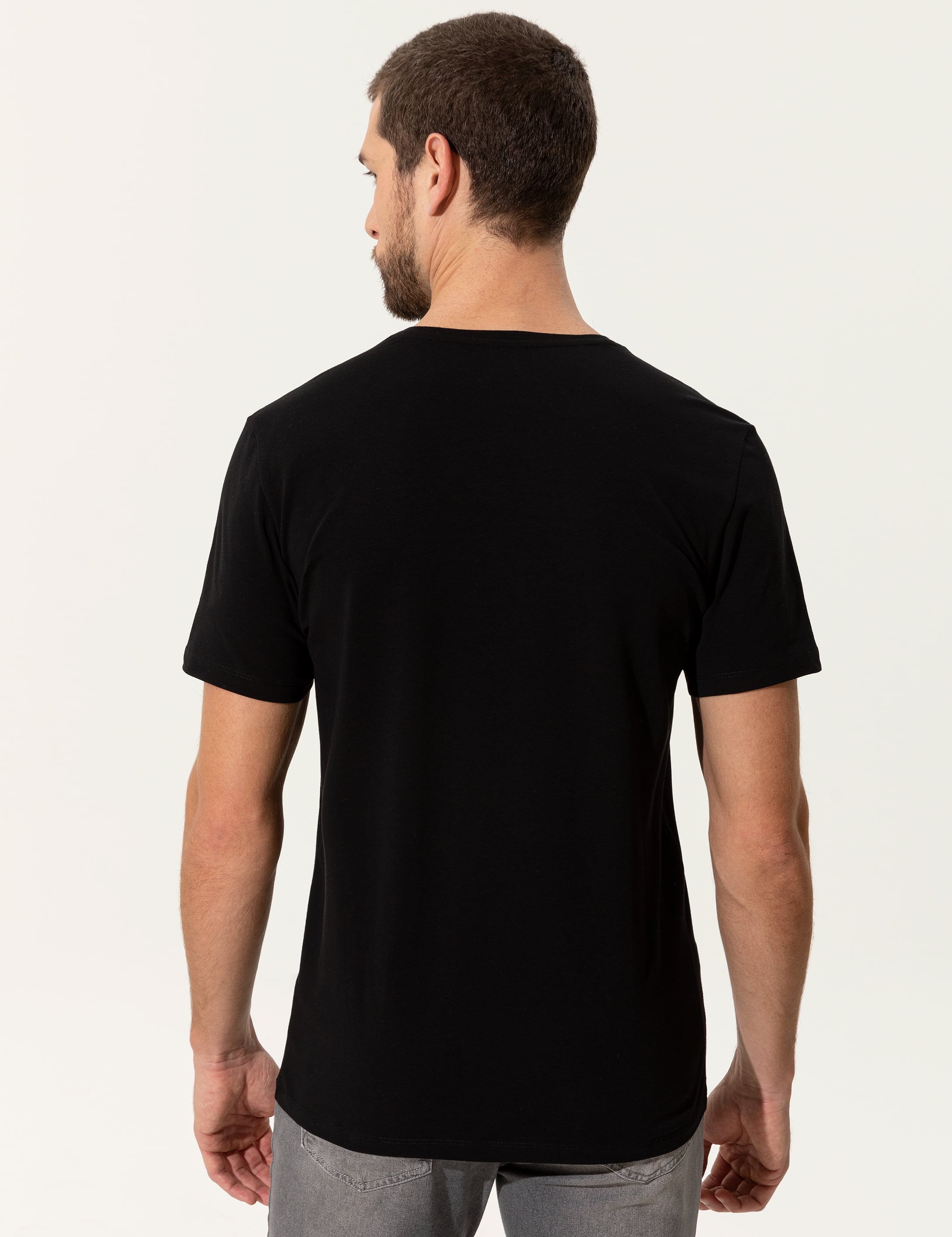 Siyah Slim Fit V - Yaka Basic Tişört