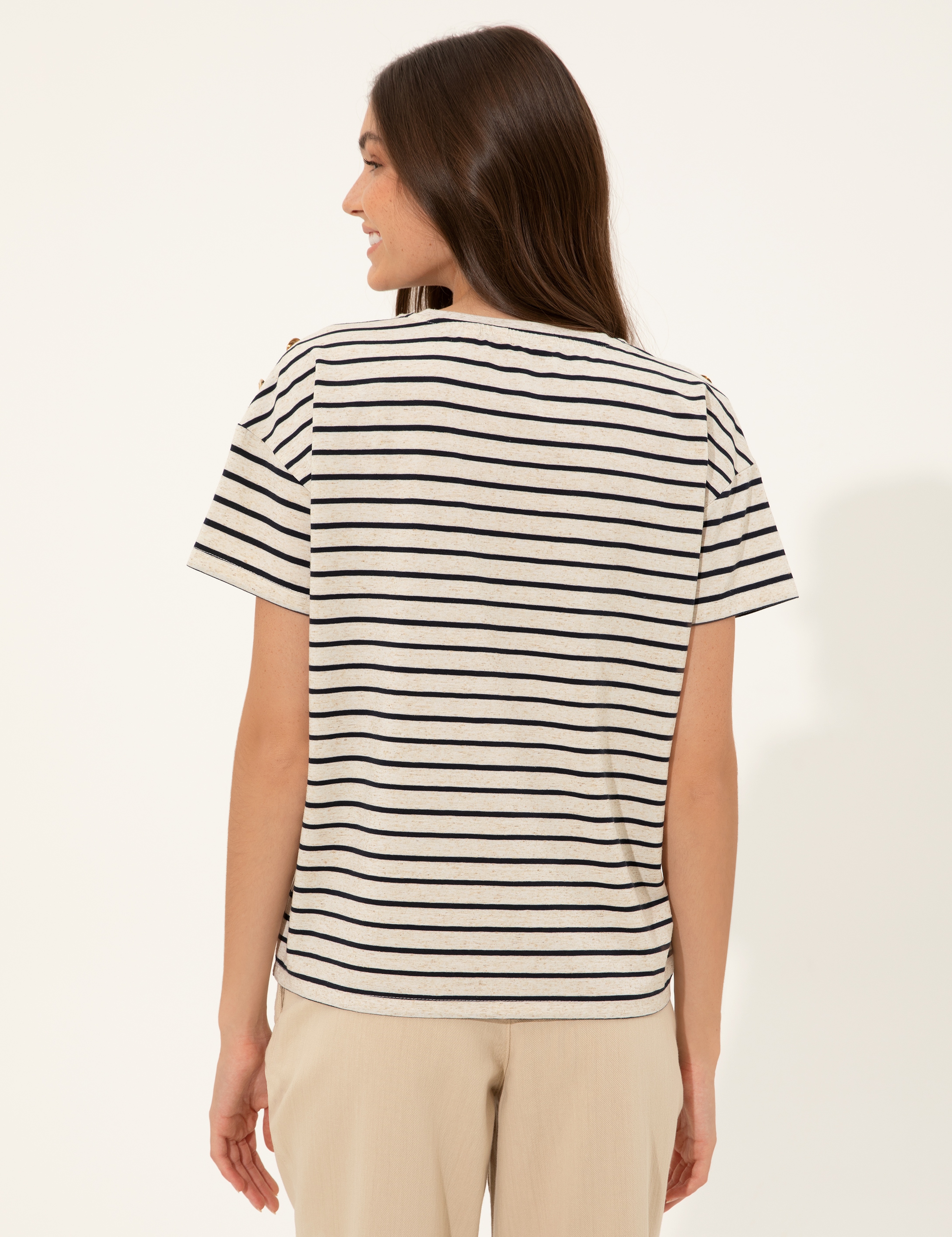 Krem Crop Top Tişört - Image 5
