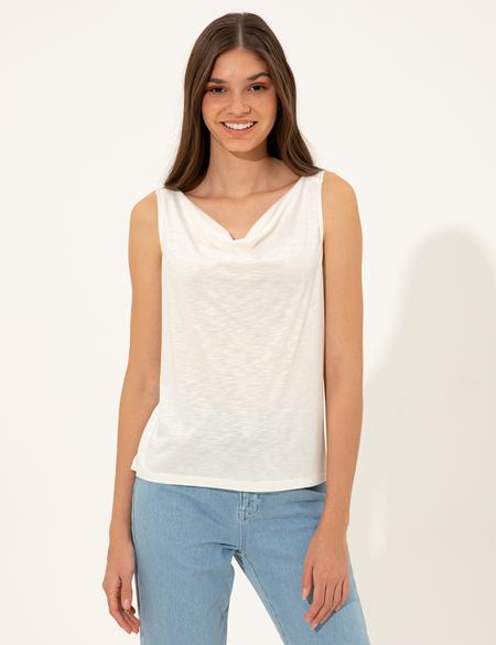 Ekru Slim Fit Kolsuz Tişört - 50246191019