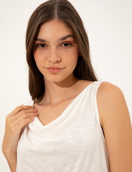 Ekru Slim Fit Kolsuz Tişört - 50246191019