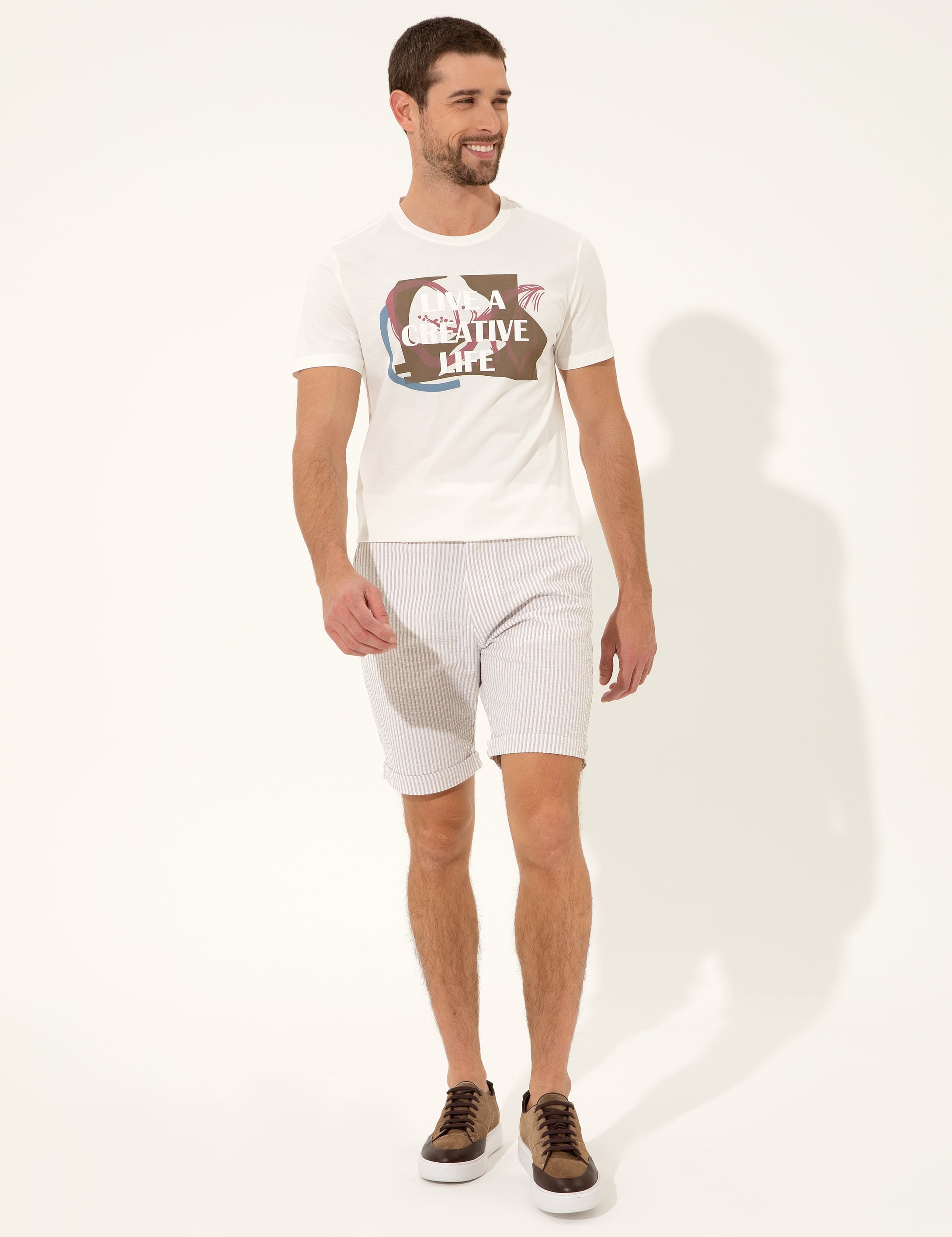 Bej Slim Fit Çizgili Bermuda Şort