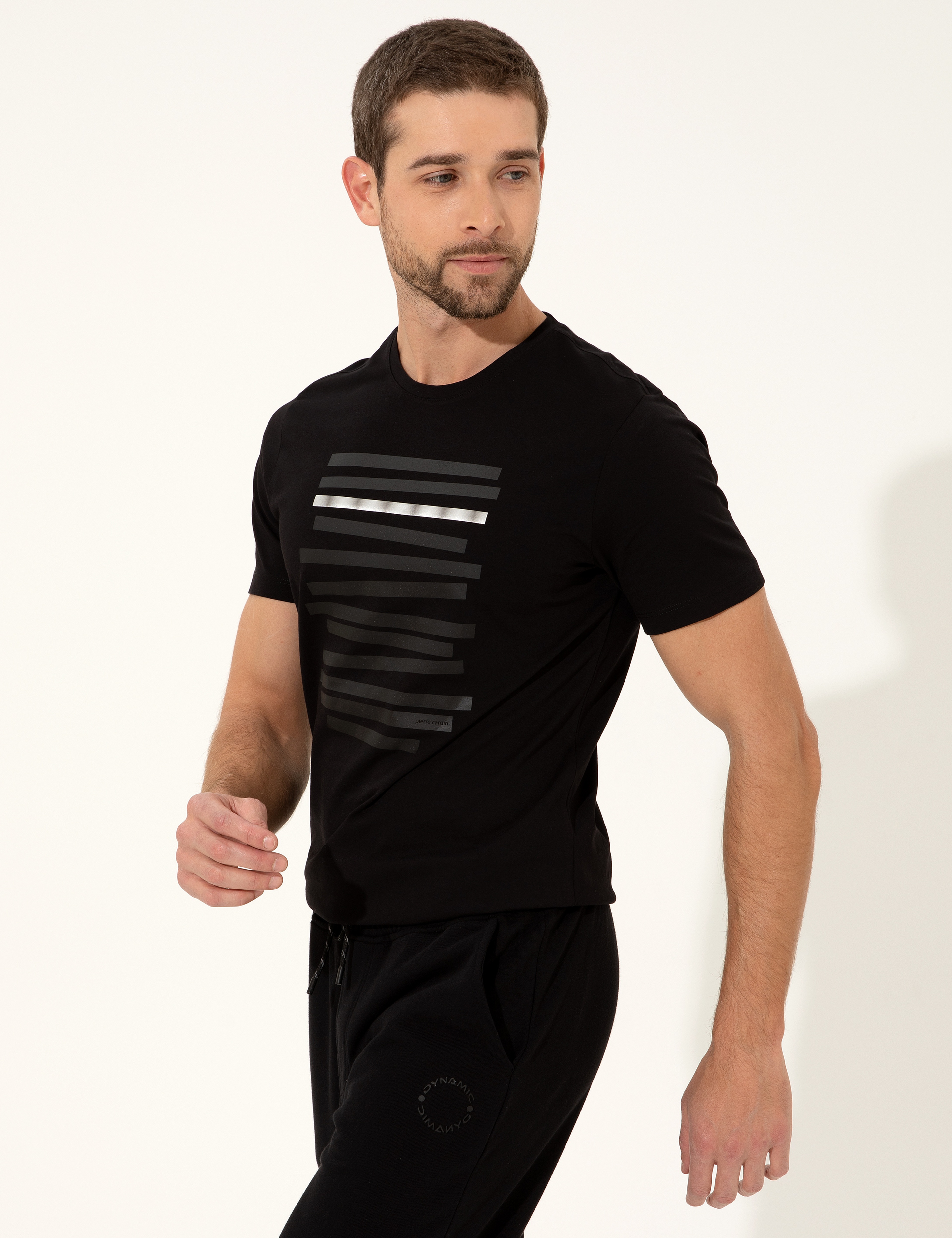 Siyah Slim Fit Bisiklet Yaka Tişört - Image 1