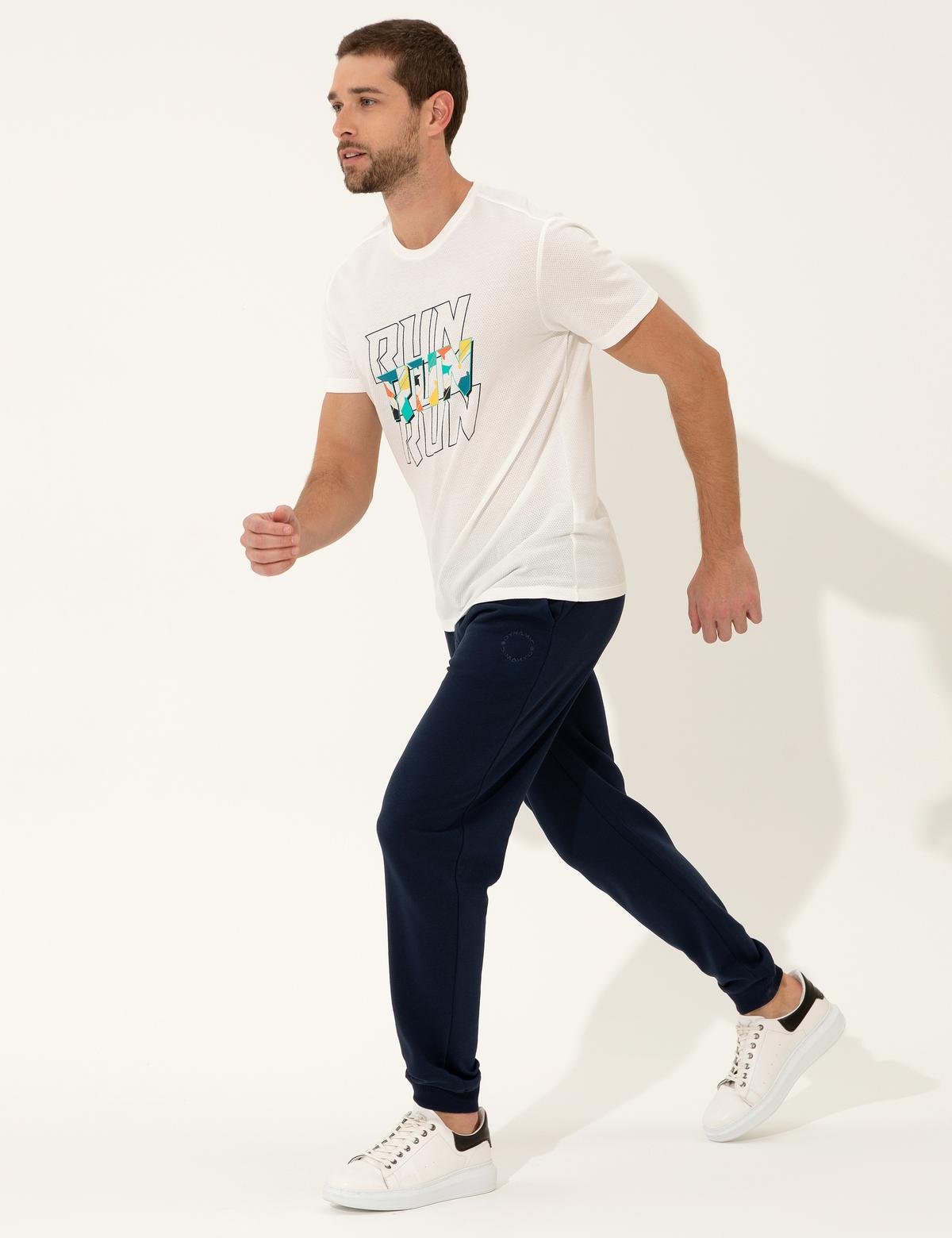 Ekru Slim Fit Baskılı Bisiklet Yaka Tişört - 50249815008