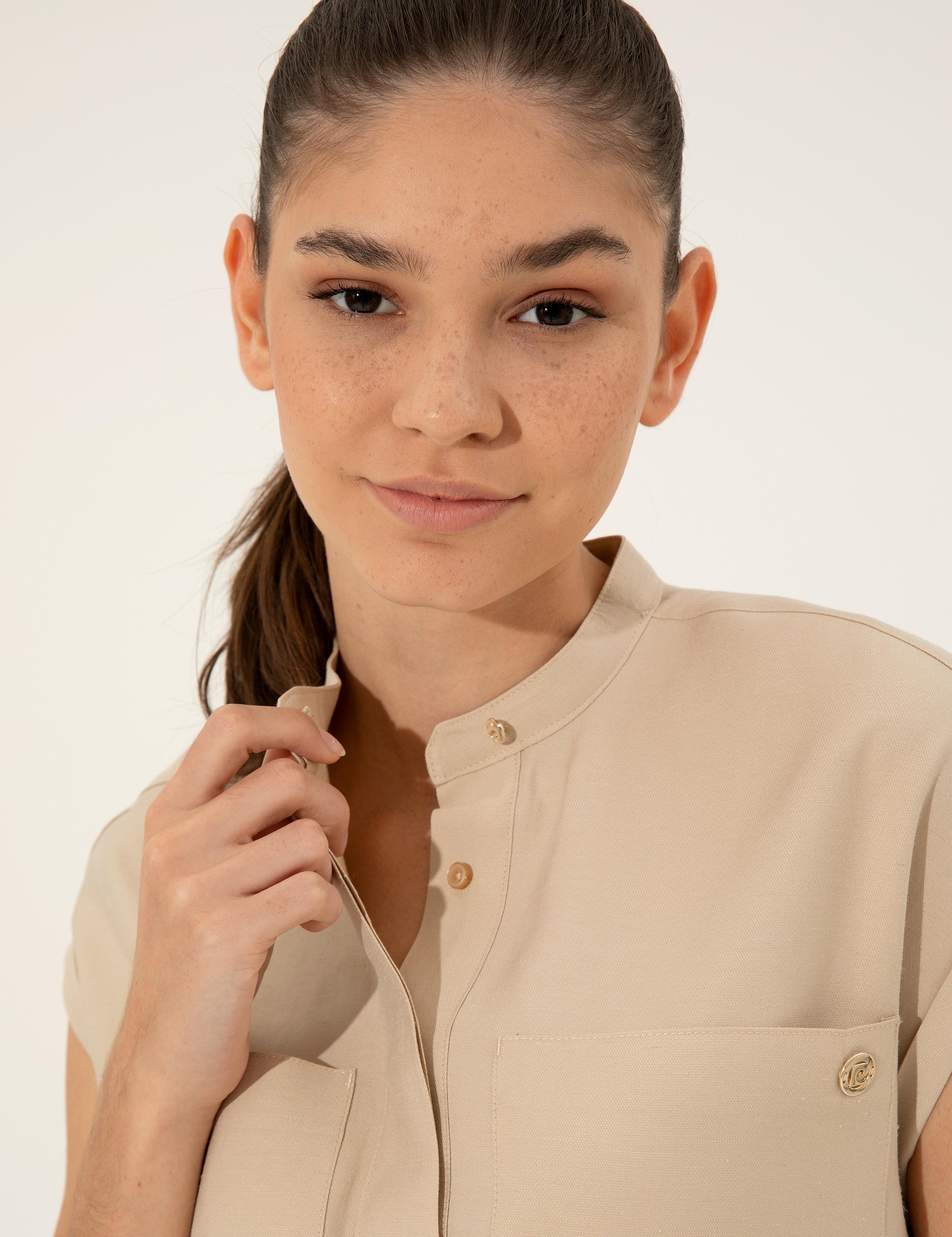 Bej Comfort Fit Kısa Kollu Bluz