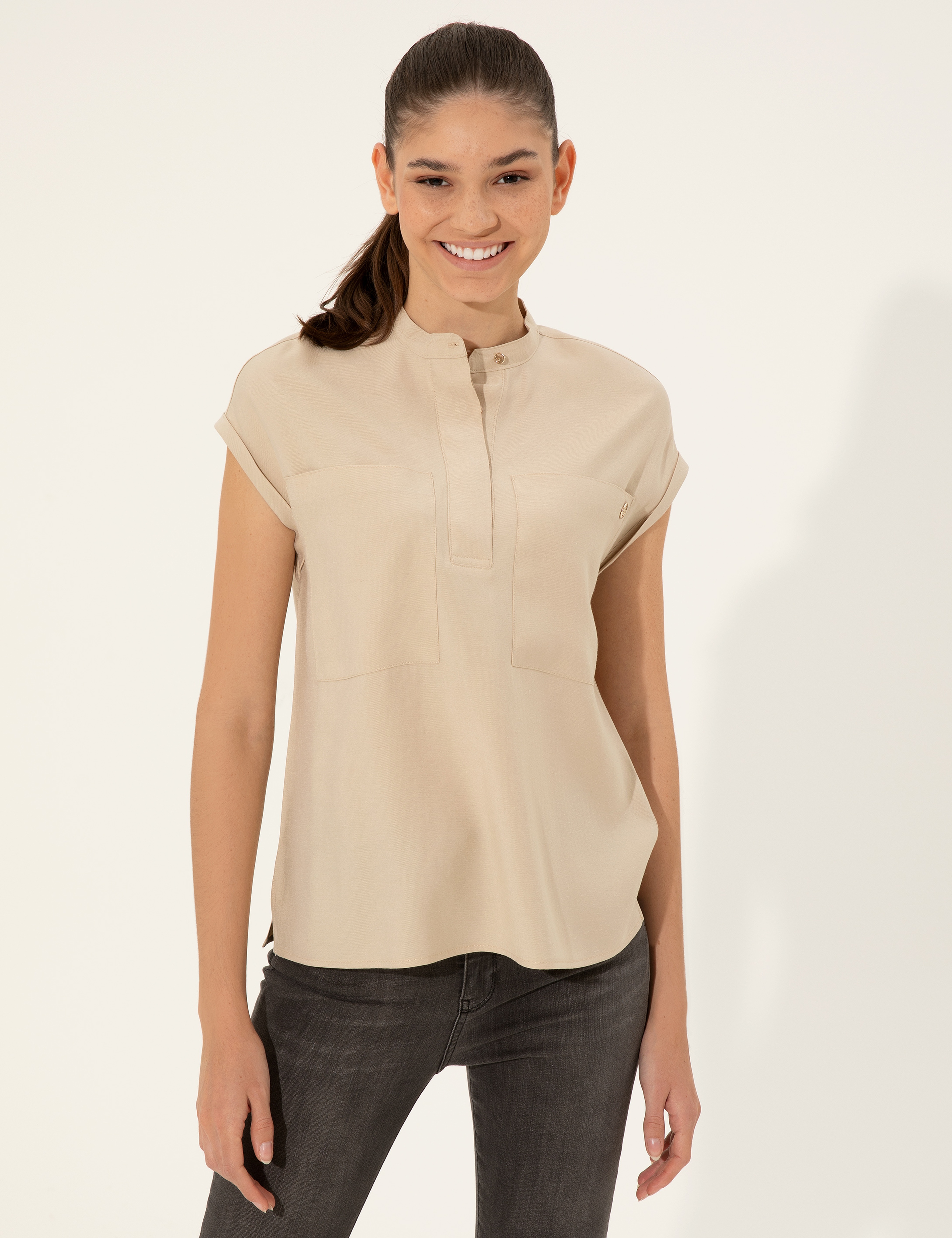 Bej Comfort Fit Kısa Kollu Bluz - Image 1
