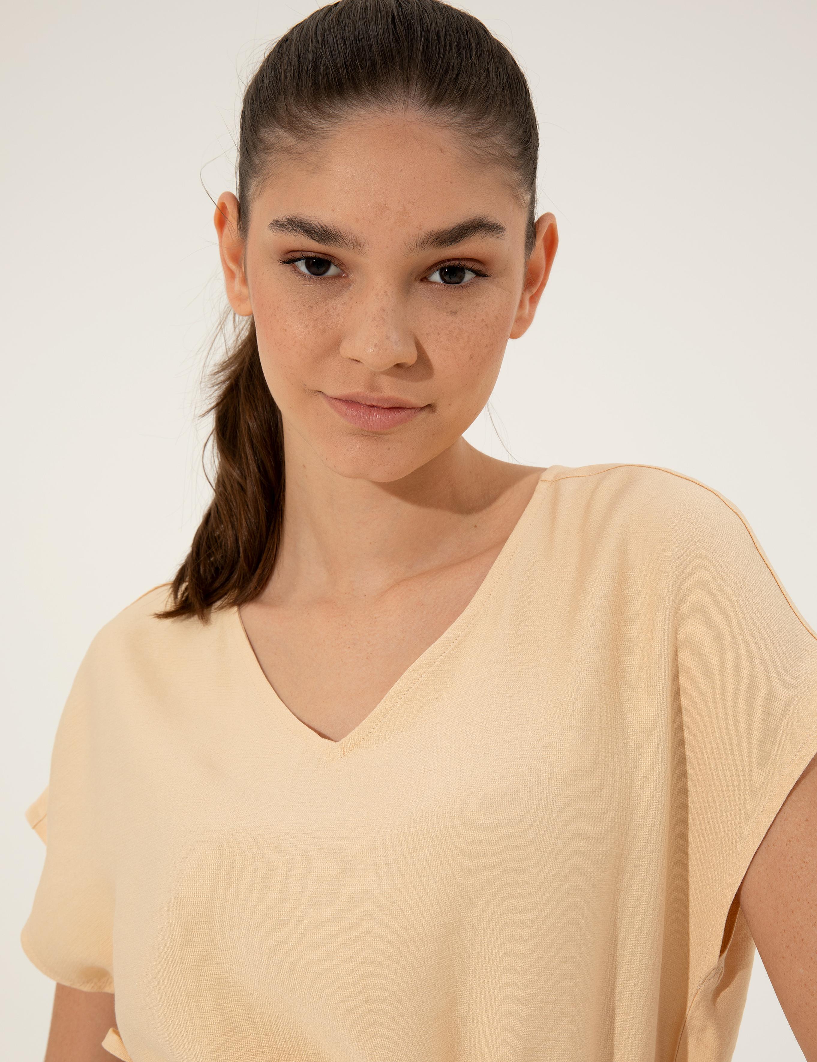 Bej Comfort Fit Kısa Kollu Bluz