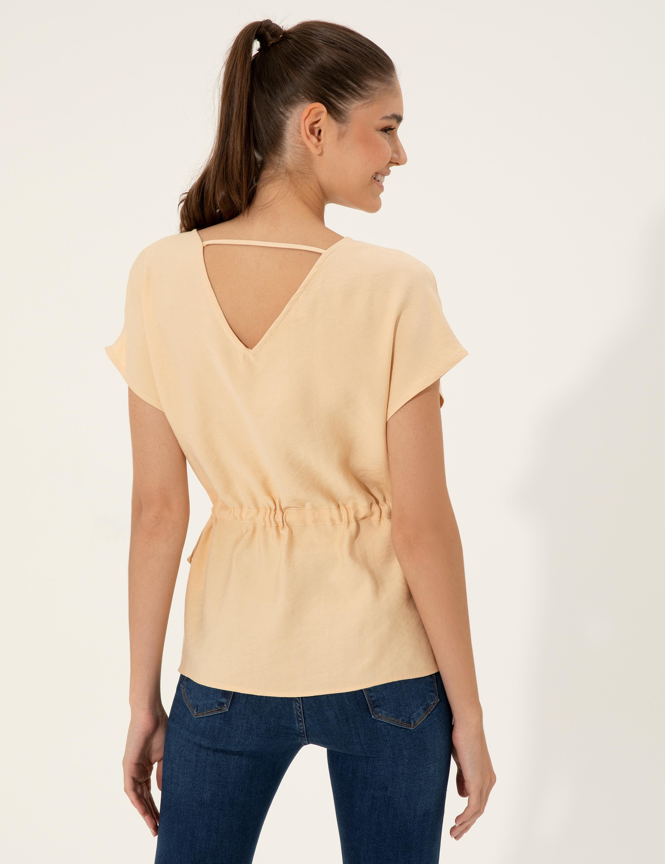 Bej Comfort Fit Kısa Kollu Bluz