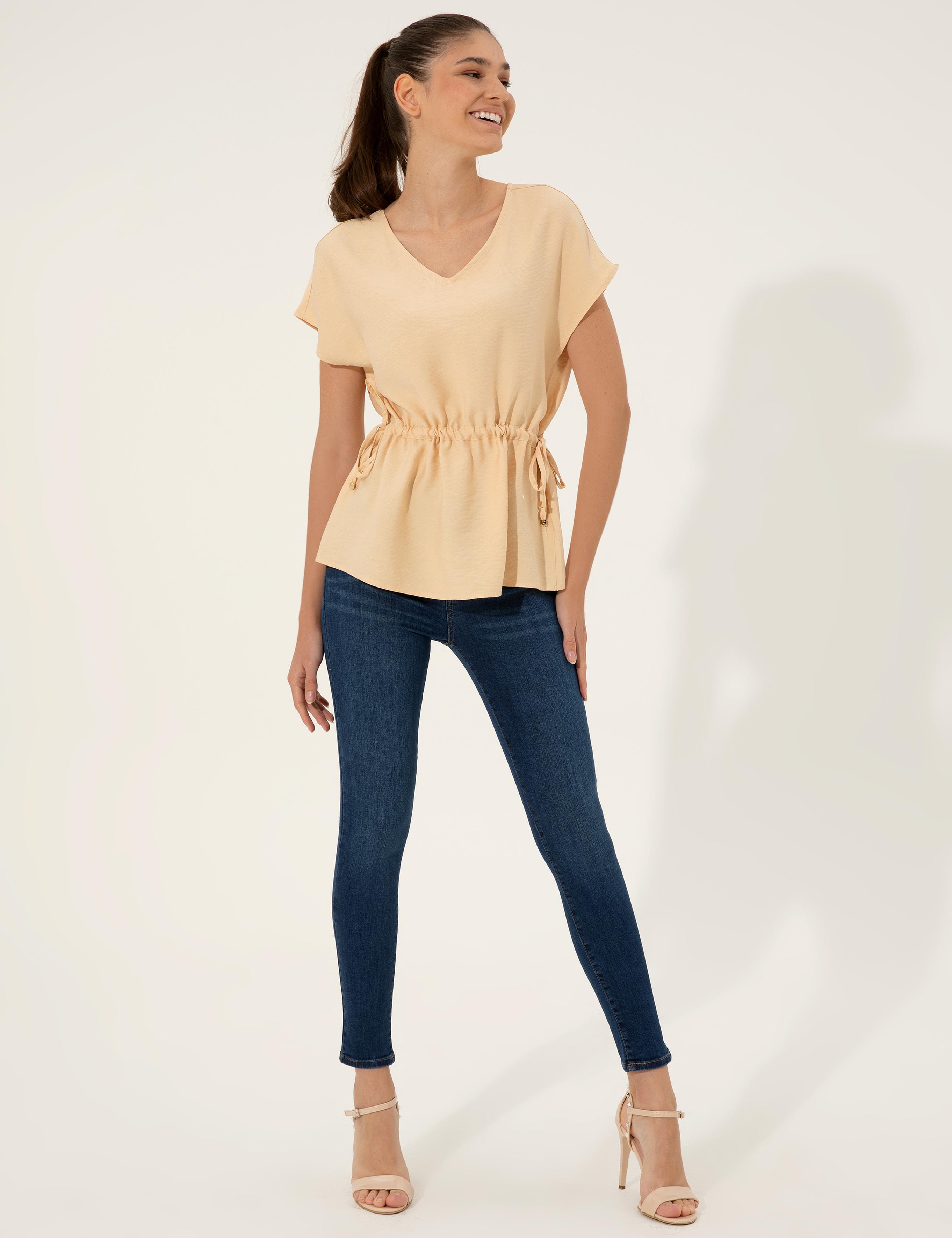 Bej Comfort Fit Kısa Kollu Bluz