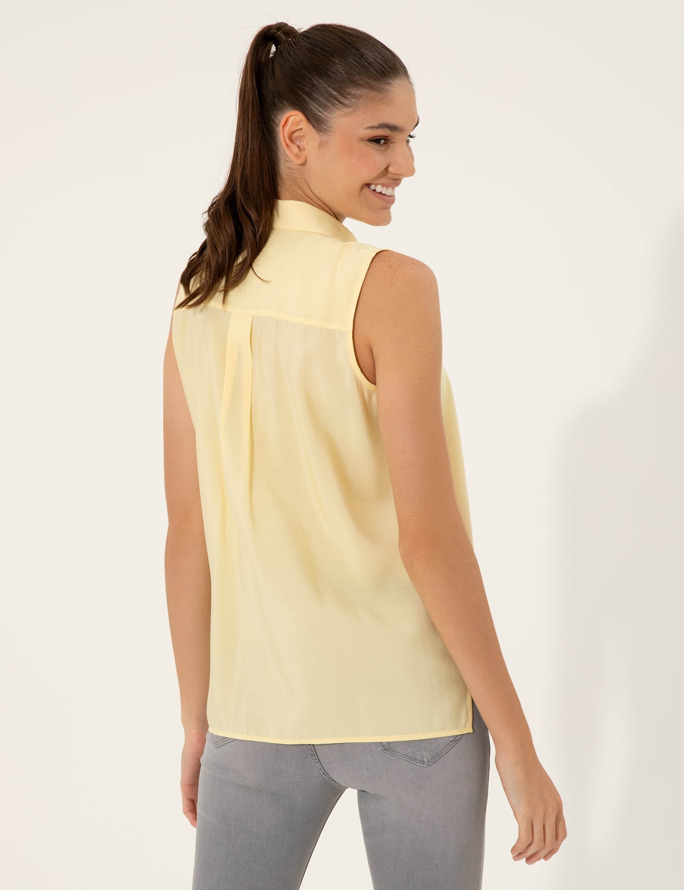 Pierre Cardin Sarı Regular Fit Kolsuz Bluz görsel 5