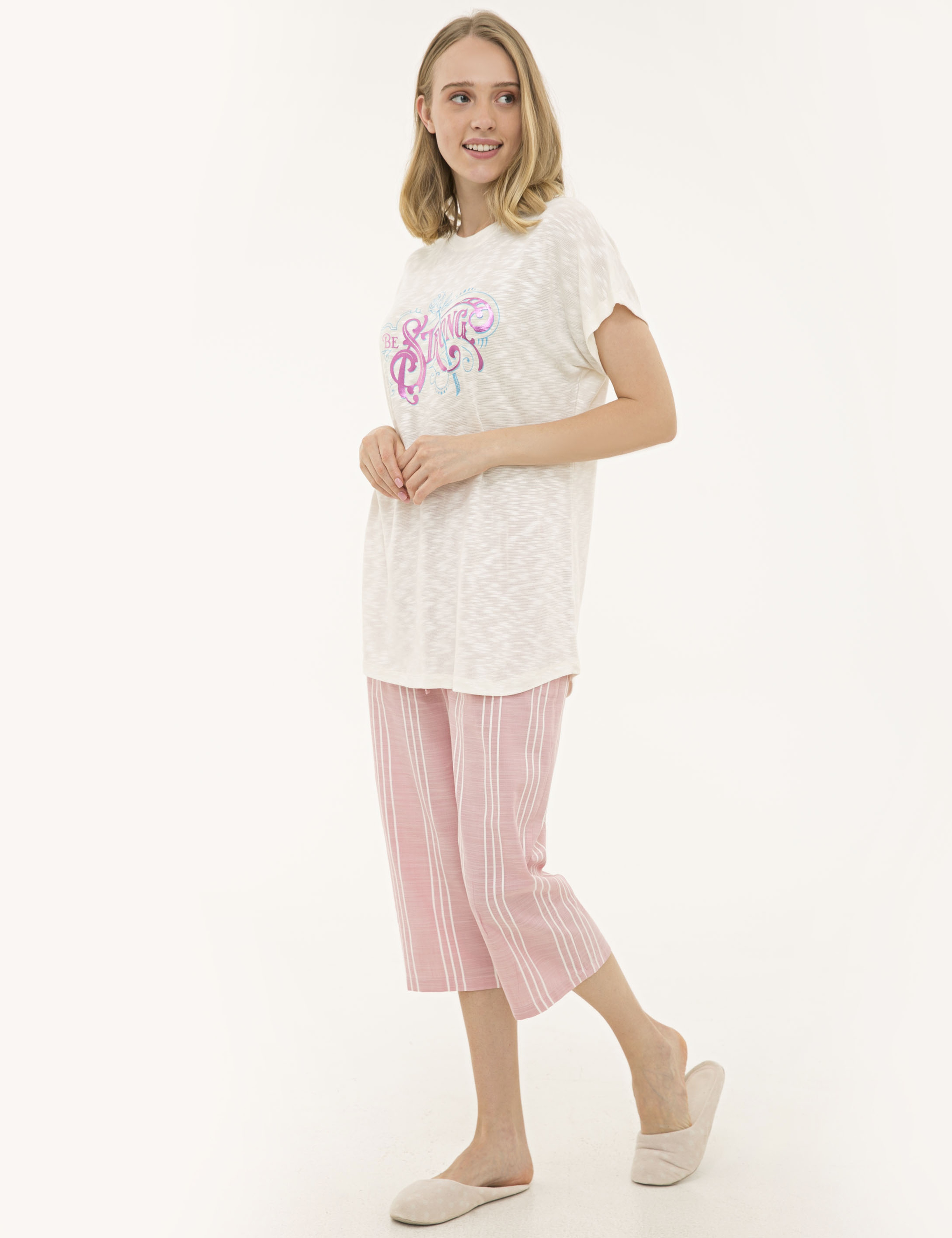 Pembe Kapri Pijama Takım - Image 4