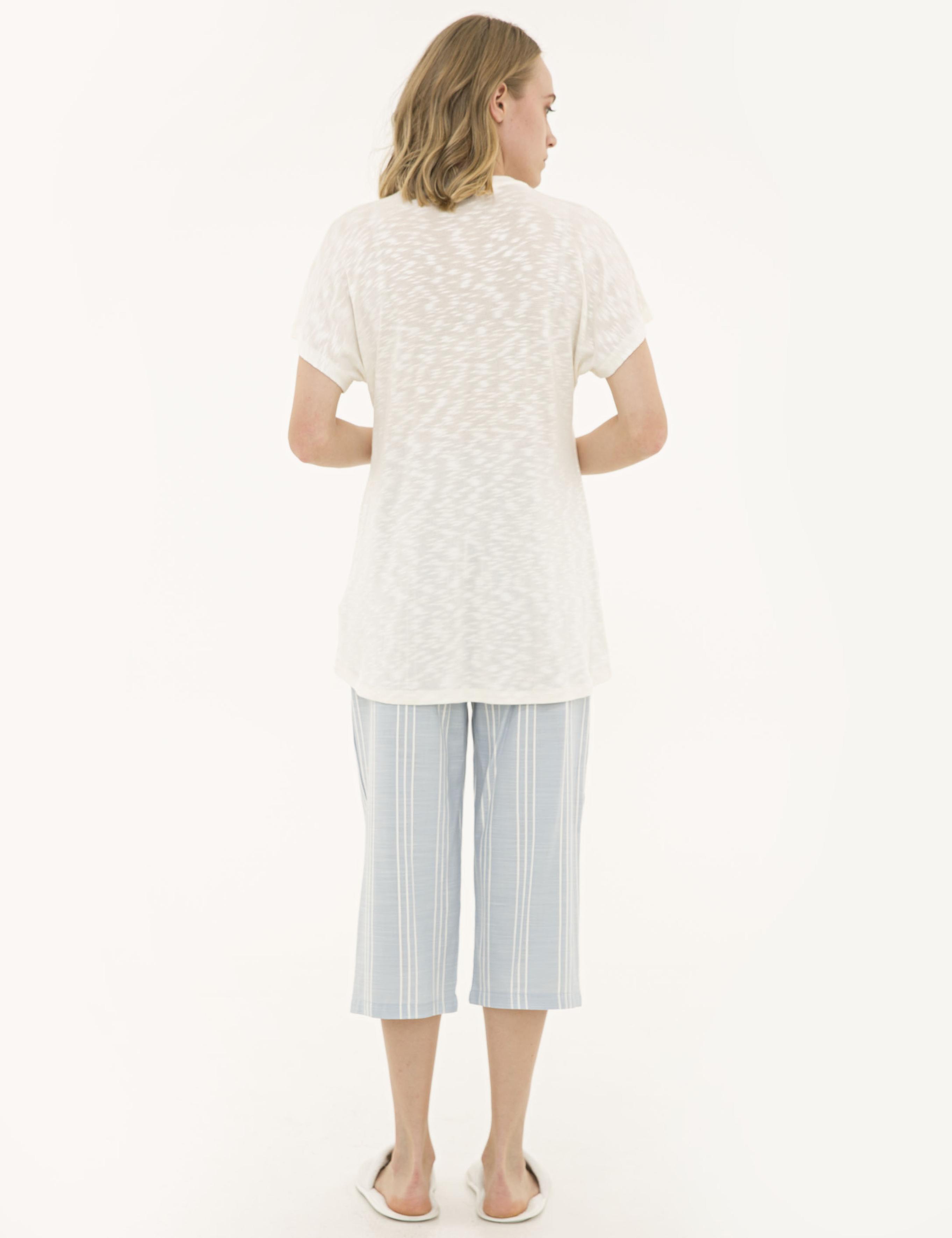 Mavi Pijama Takımı