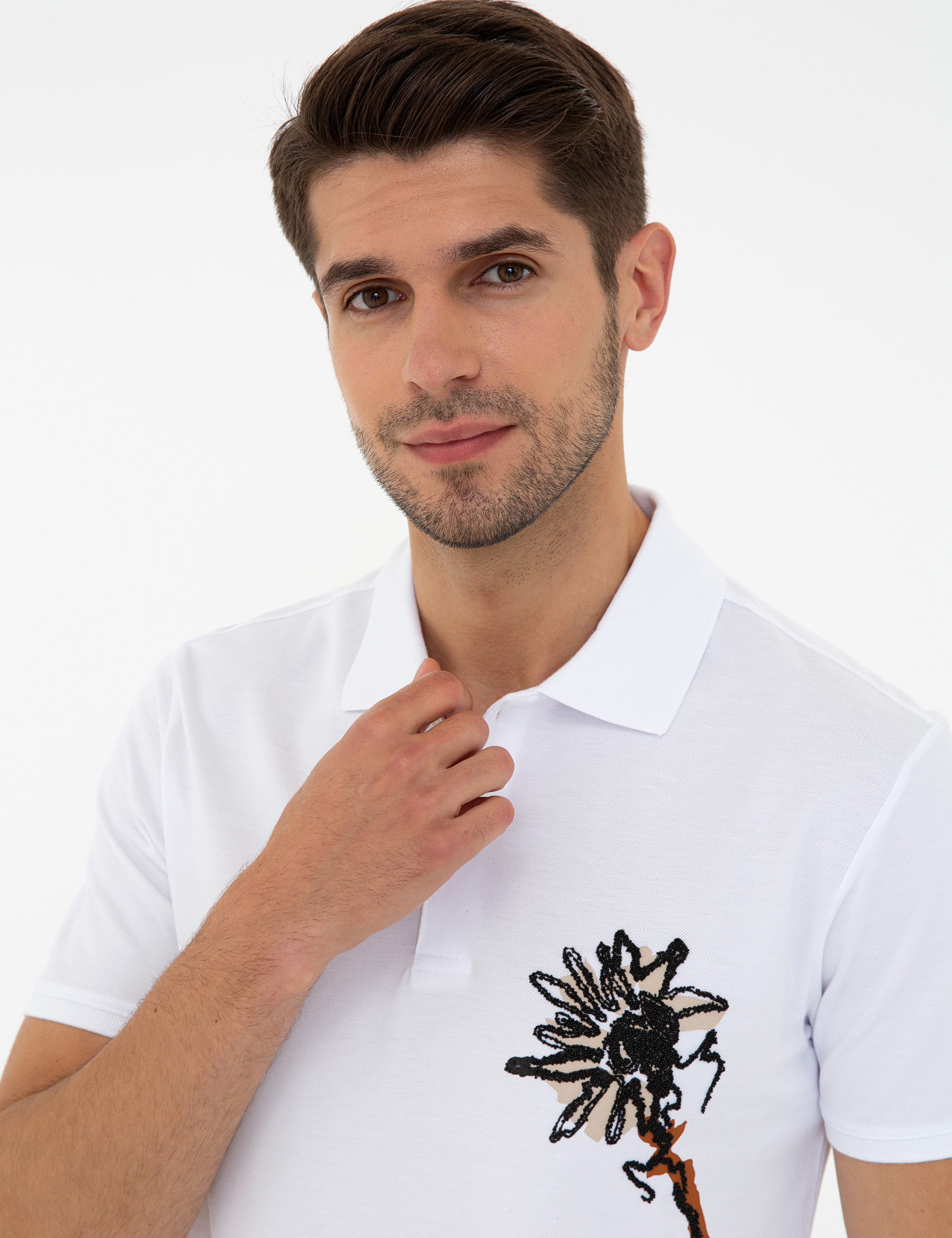 Beyaz Slim Fit Baskılı Polo Yaka Tişört