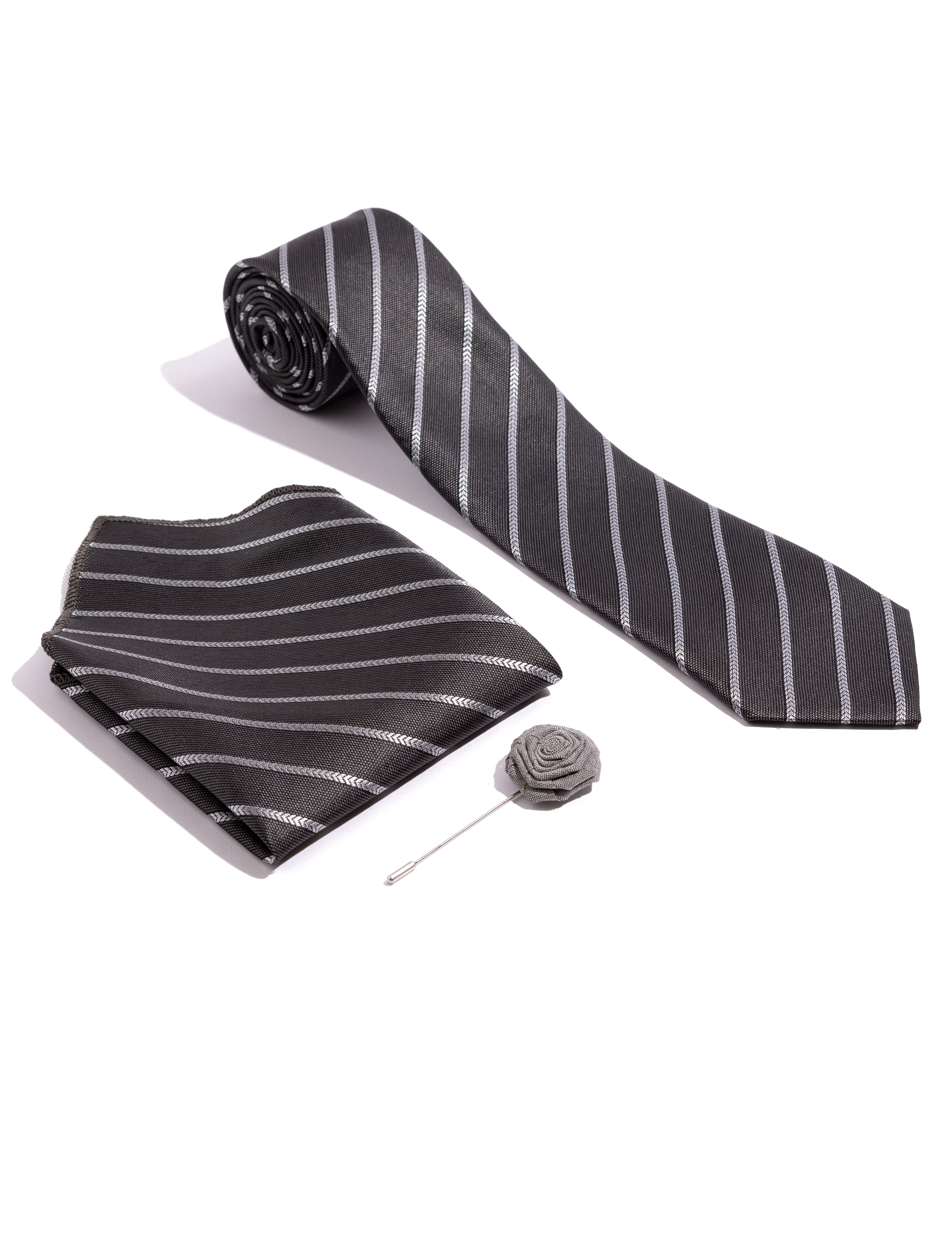 Siyah 3'lü Kravat-Mendil-Kravat İğnesi Set - Image 1