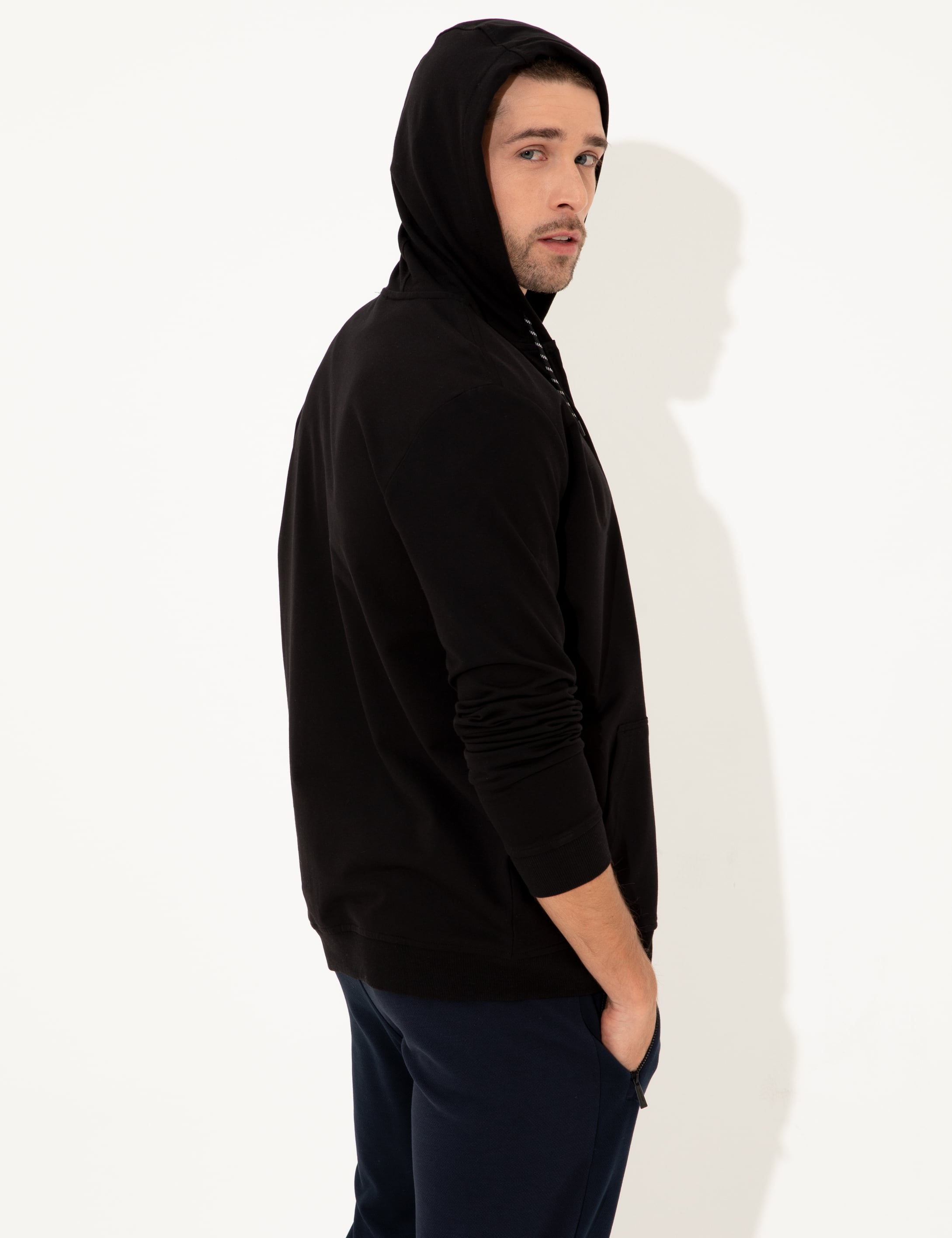 Siyah Regular Fit Sweatshirt - Image 6