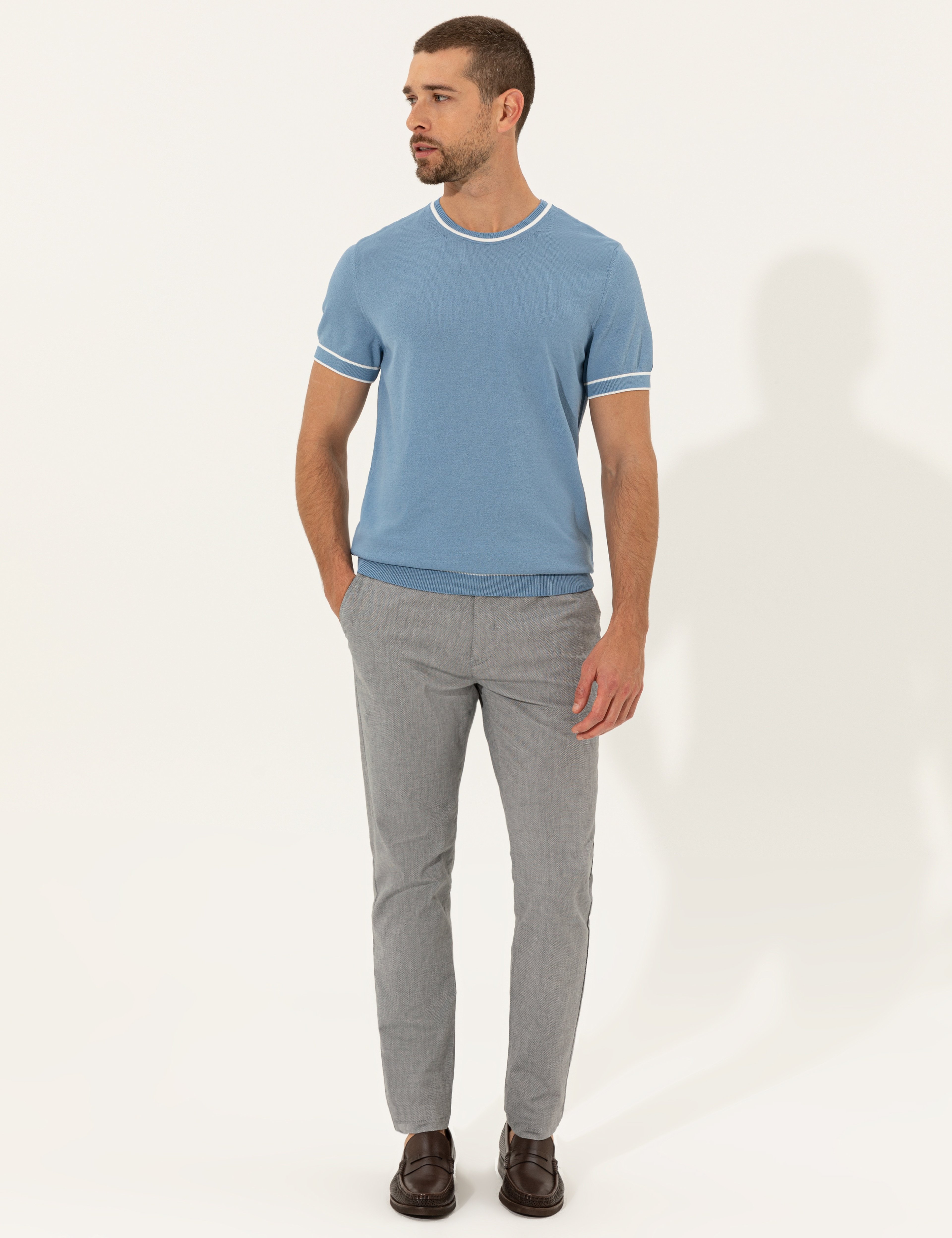 Koyu Mavi Slim Fit Bisiklet Yaka Triko Tişört - Image 4