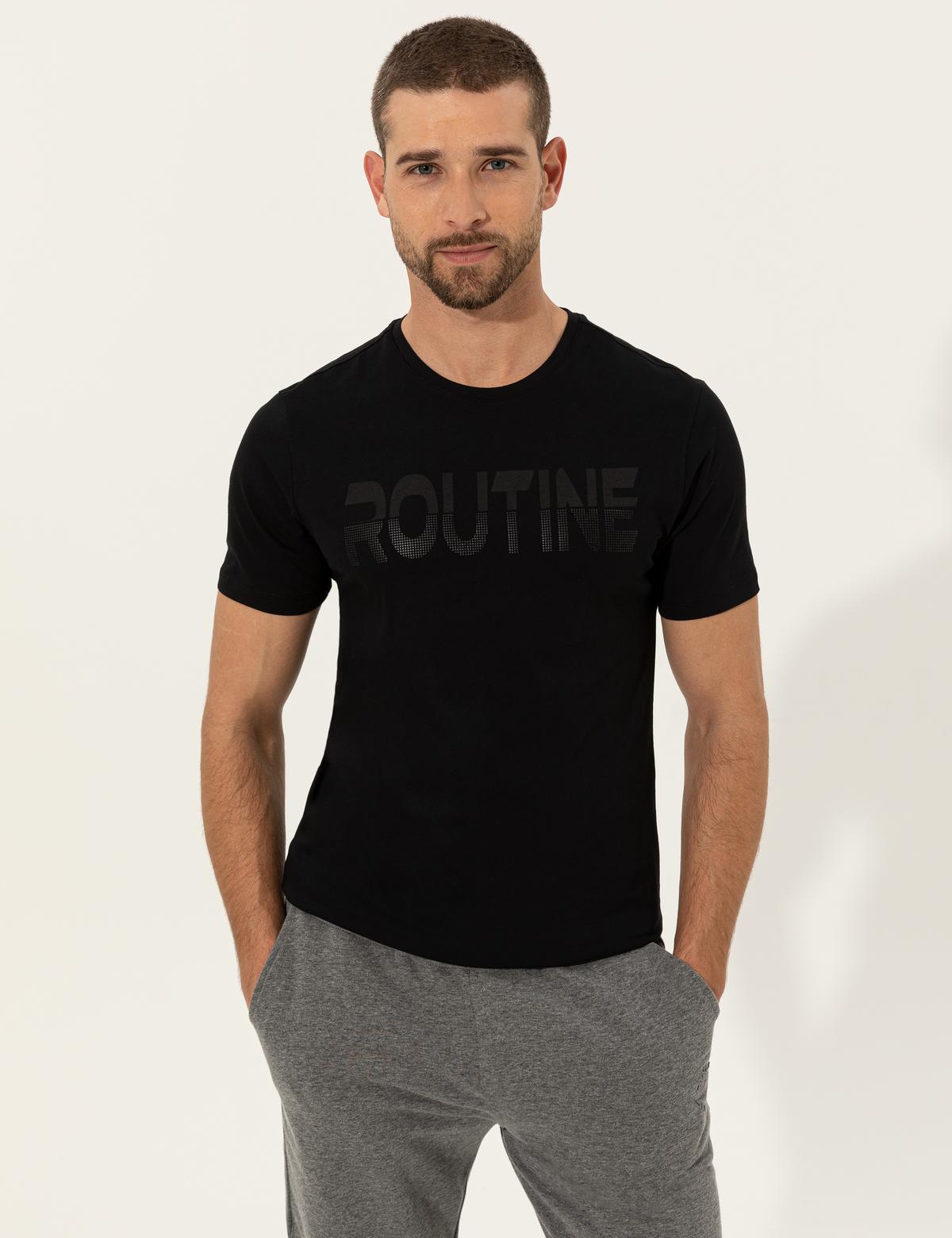 Siyah Slim Fit Baskılı Bisiklet Yaka Tişört