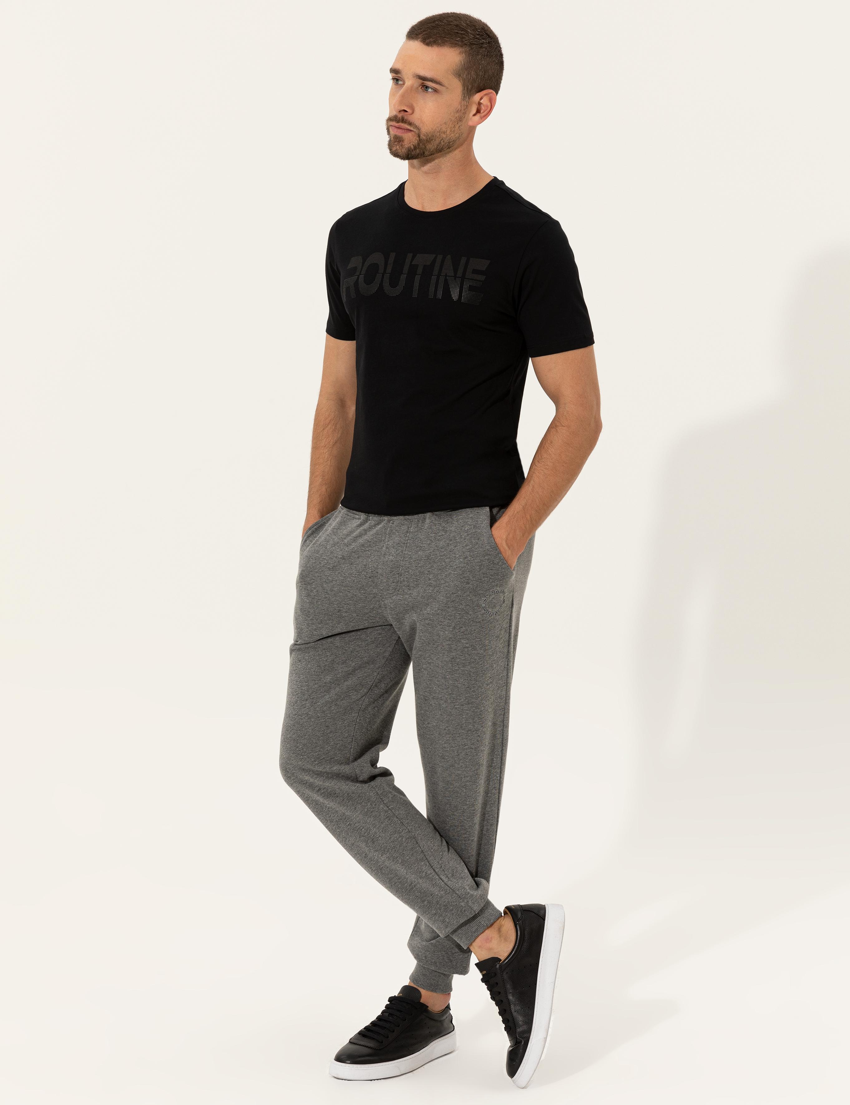 Siyah Slim Fit Baskılı Bisiklet Yaka Tişört