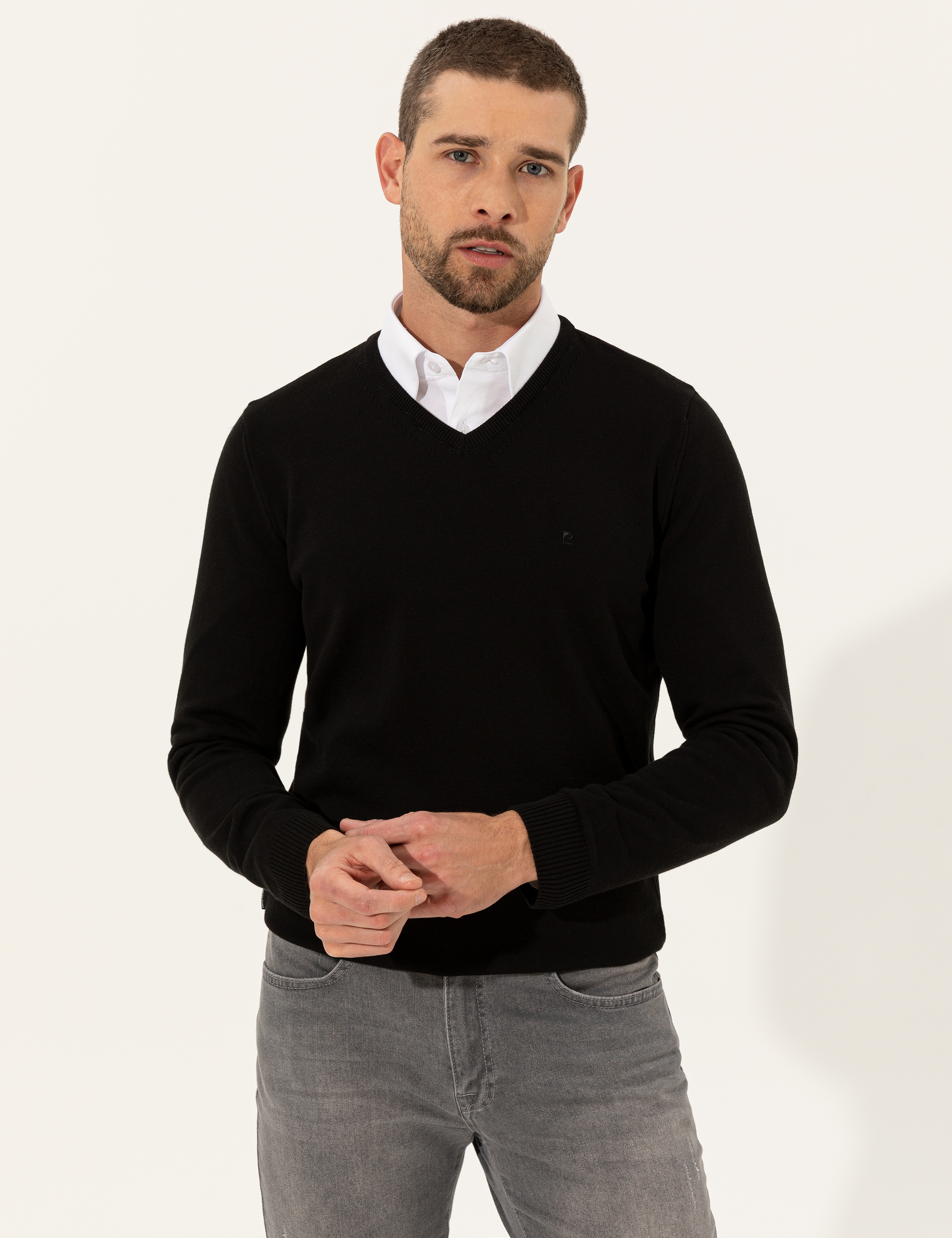 Siyah Slim Fit V Yaka Basic Triko Kazak - Image 1