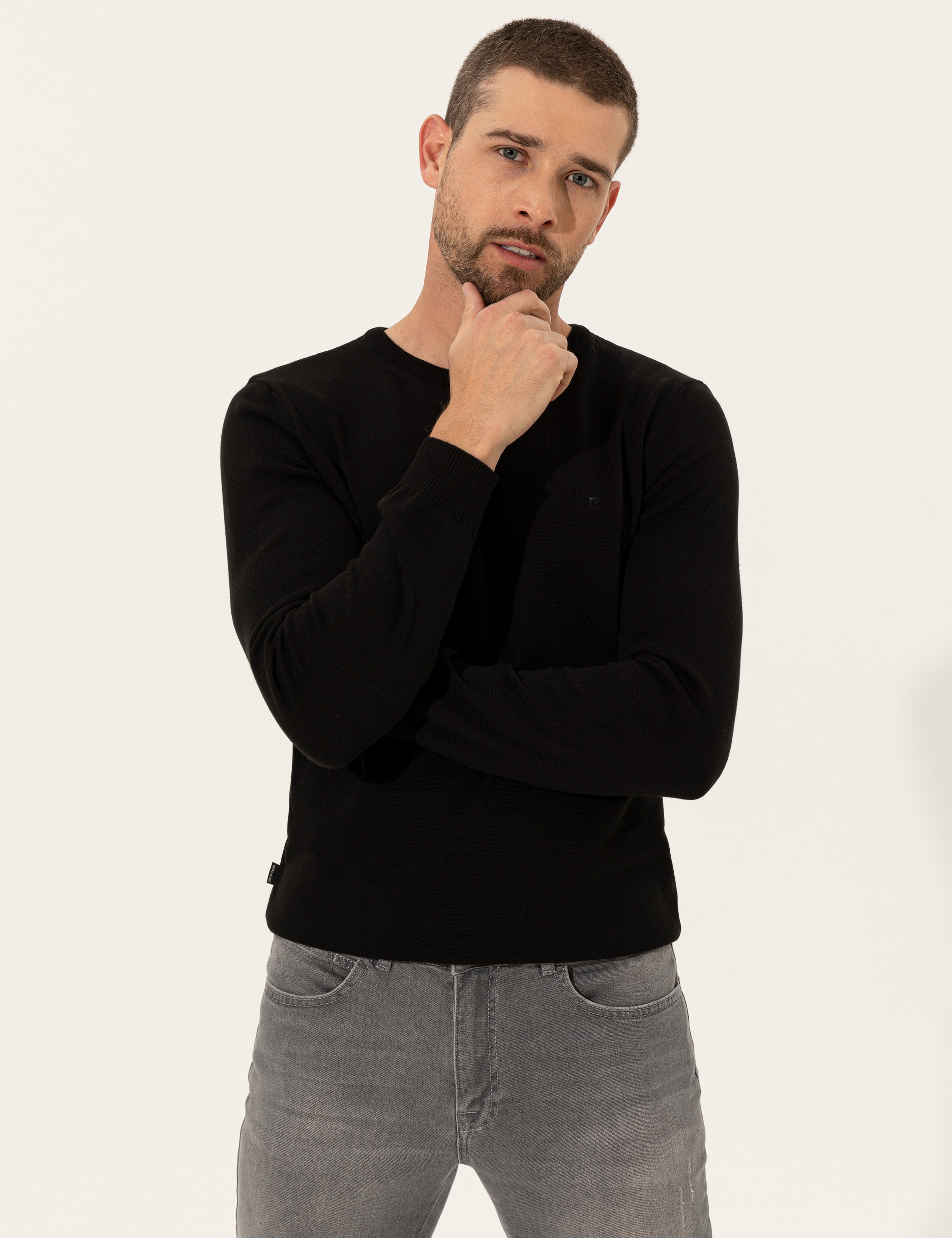 Siyah Slim Fit Bisiklet Yaka Basic Triko Kazak
