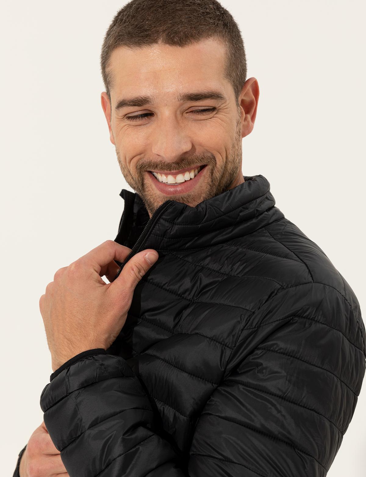 Siyah Mevsimlik Mont - 50250086035